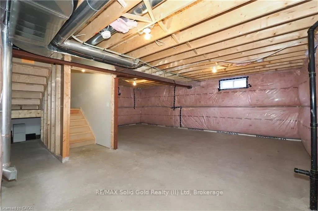 Photo 41 of 168 Otterbein Road, Kitchener — HOMEH