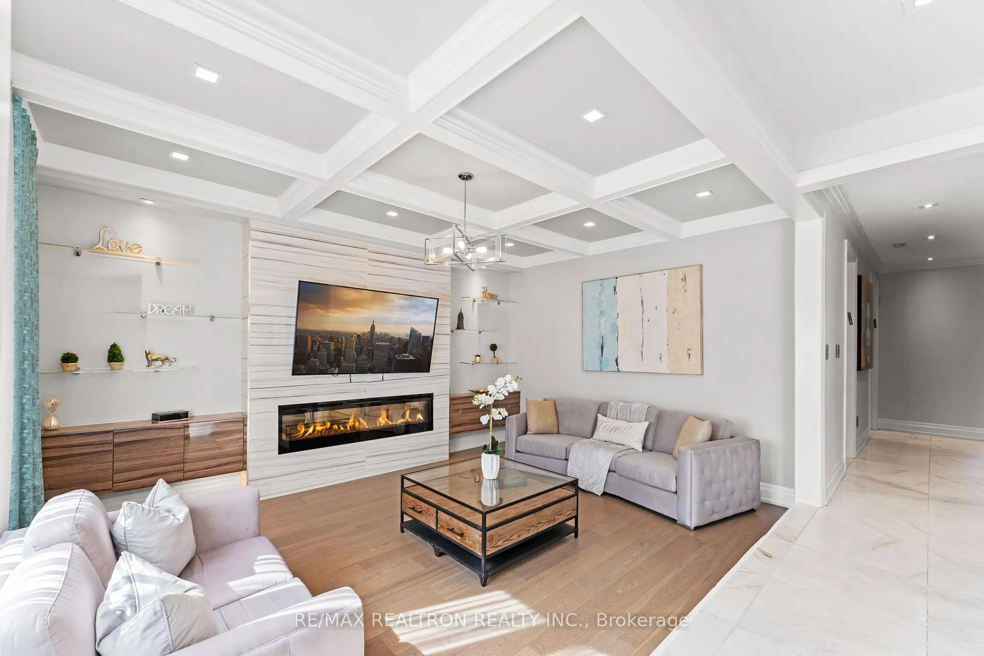 Photo 17 of 90 Savoy Crescent, Vaughan, Beverley Glen — HOMEH