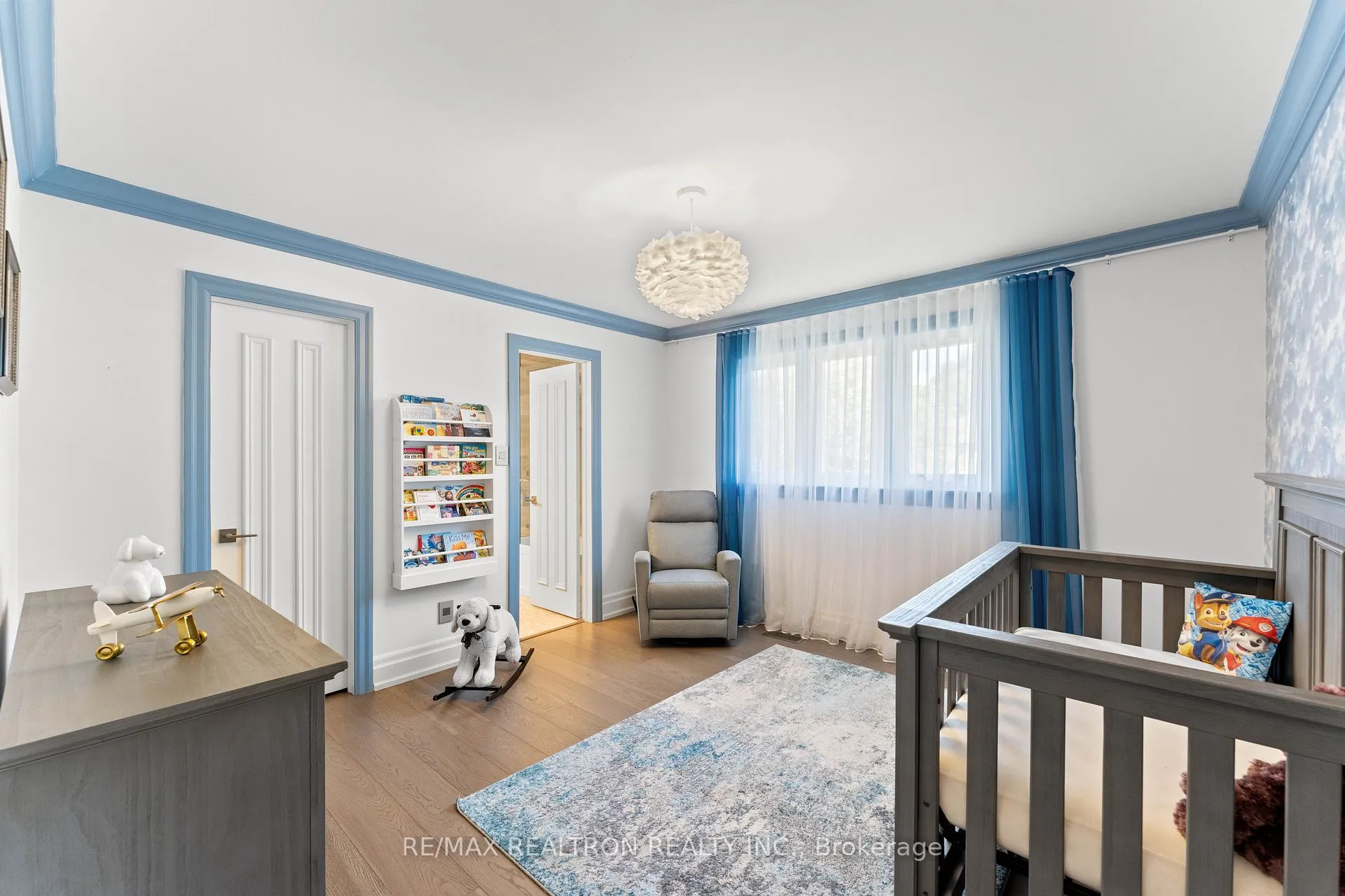 Photo 31 of 90 Savoy Crescent, Vaughan, Beverley Glen — HOMEH