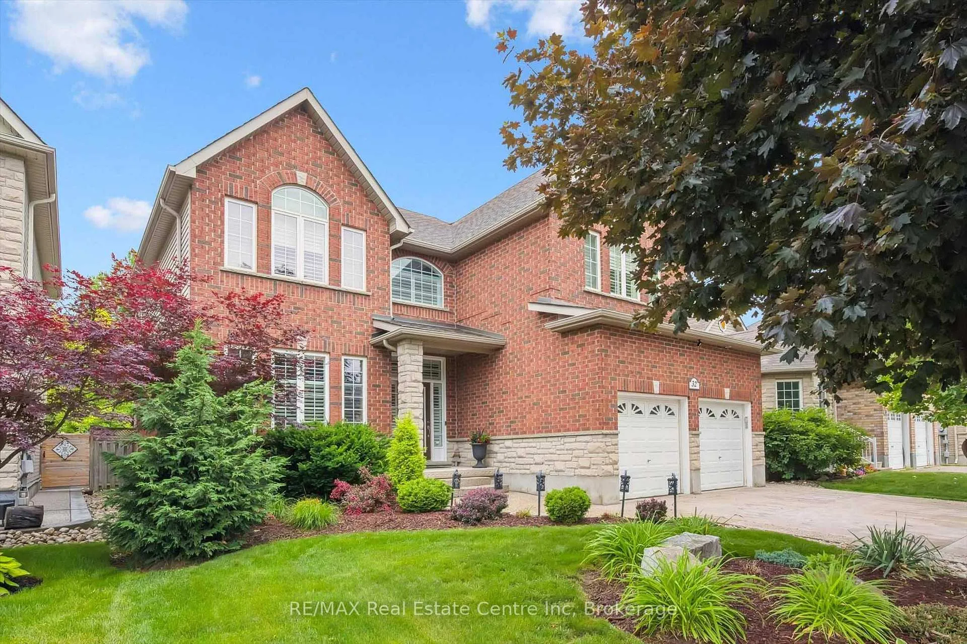Photo 1 of 32 Frasson Drive, Guelph, Grange Road — HOMEH