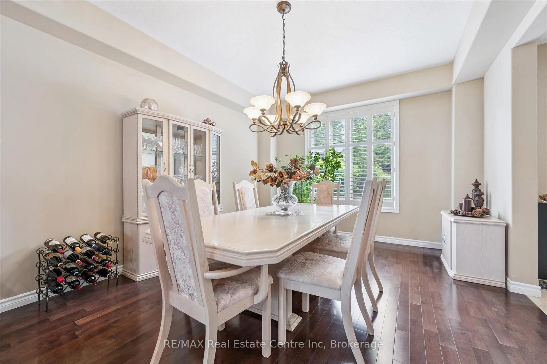 Photo 7 of 32 Frasson Drive, Guelph, Grange Road — HOMEH