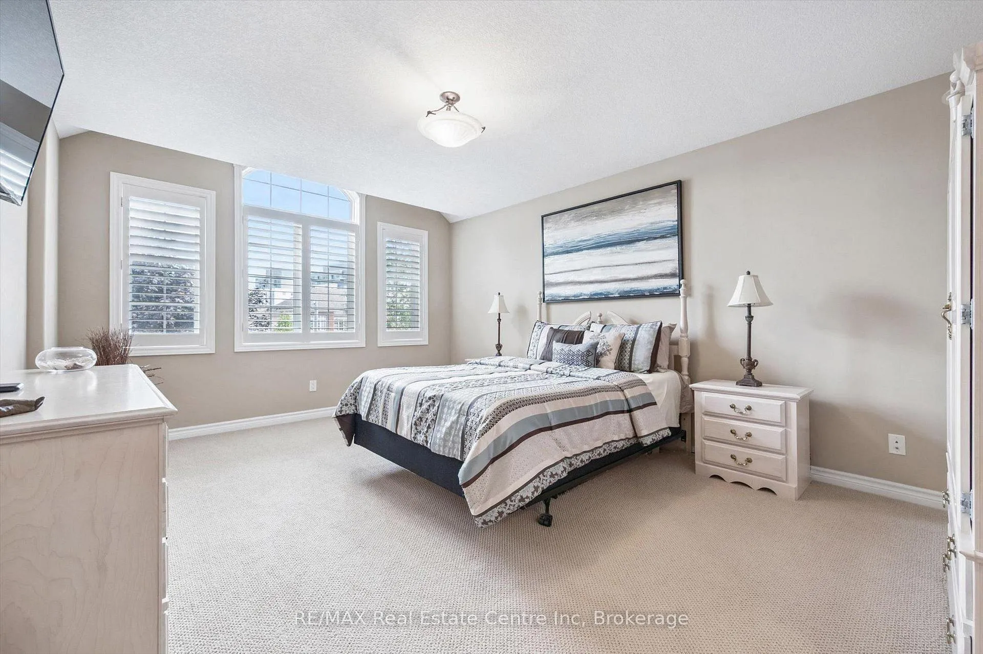 Photo 18 of 32 Frasson Drive, Guelph, Grange Road — HOMEH