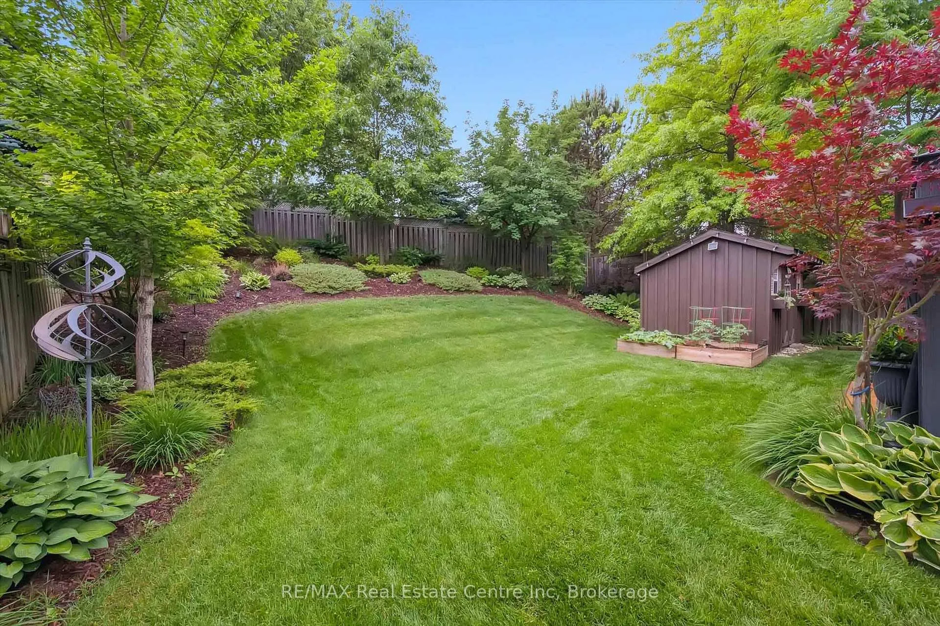 Photo 25 of 32 Frasson Drive, Guelph, Grange Road — HOMEH