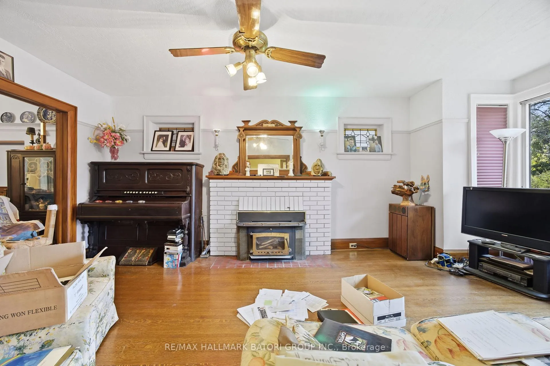 Photo 2 of 405 St Clements Avenue, Toronto, Lawrence Park South — HOMEH