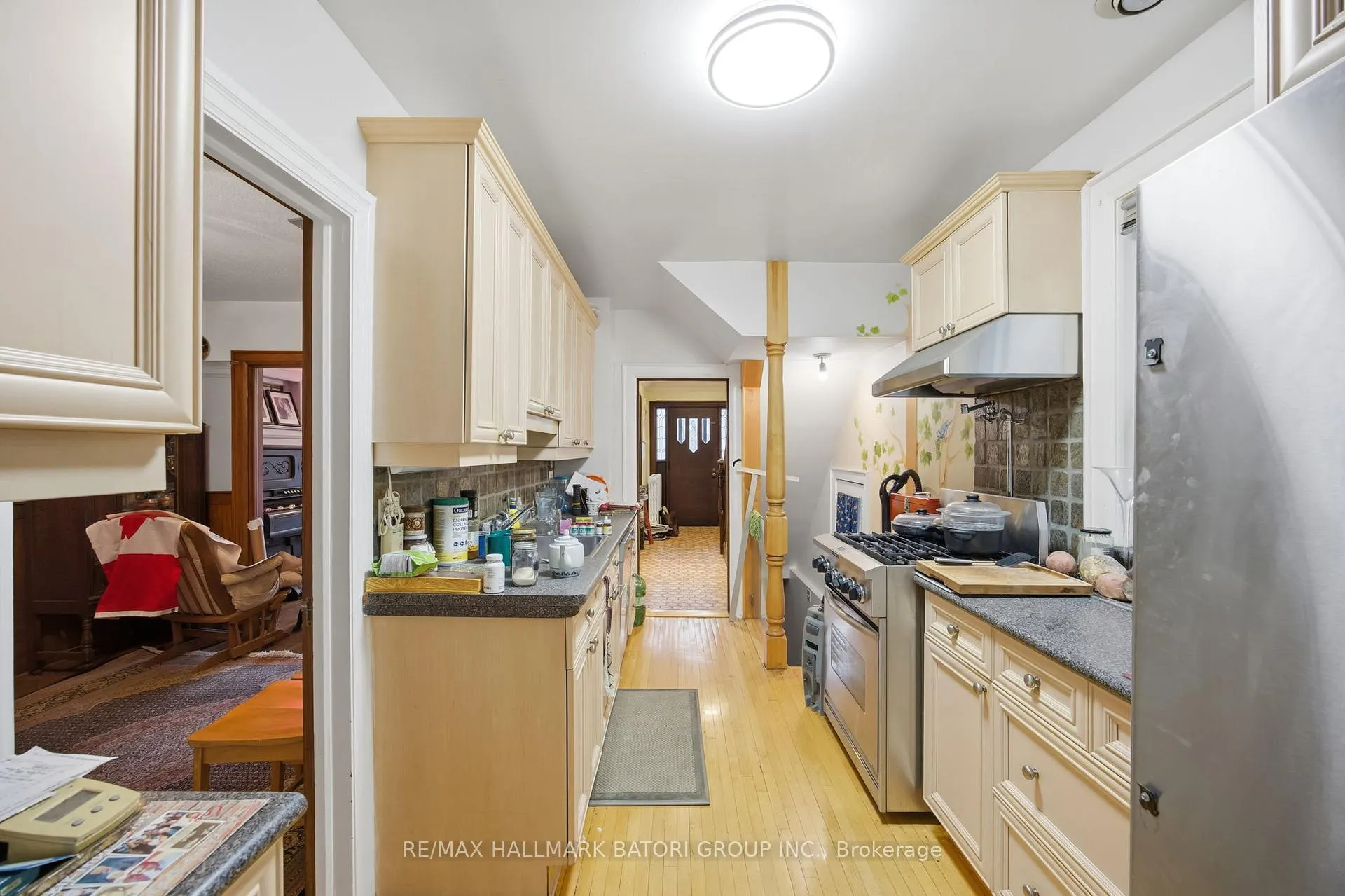 Photo 6 of 405 St Clements Avenue, Toronto, Lawrence Park South — HOMEH