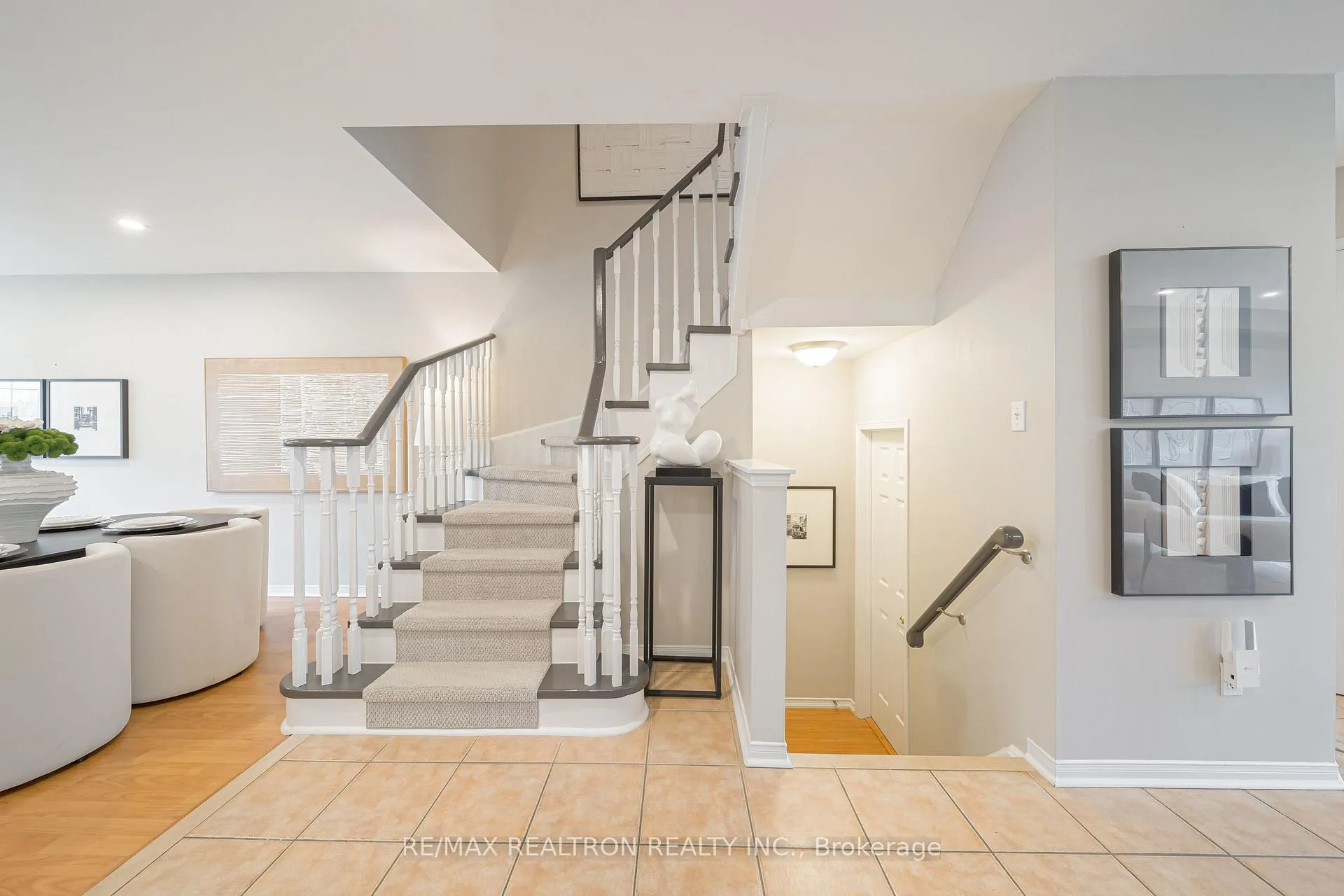 Photo 8 of 195 Equator Crescent, Vaughan, Vellore Village — HOMEH