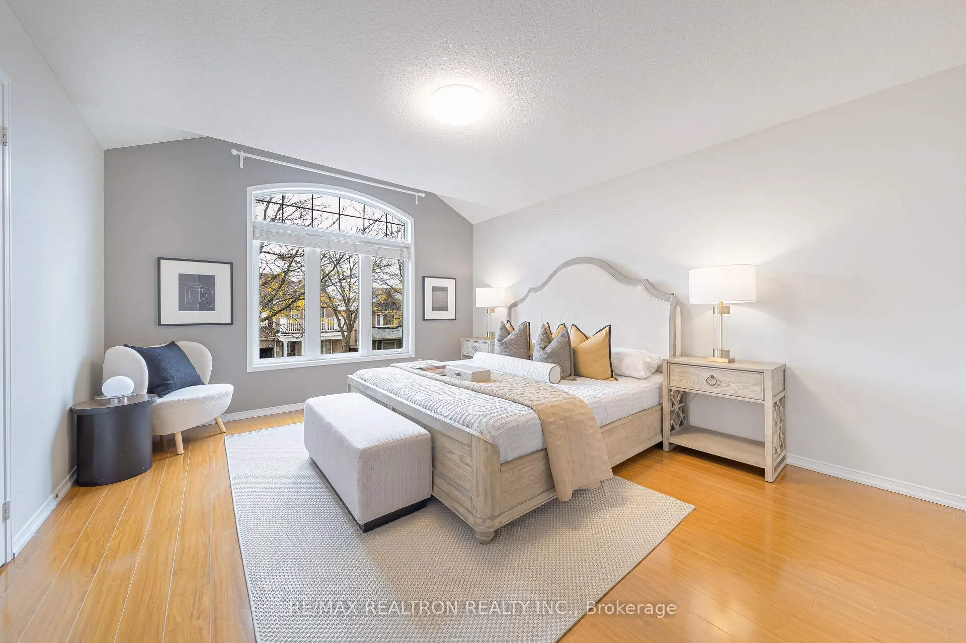 Photo 15 of 195 Equator Crescent, Vaughan, Vellore Village — HOMEH