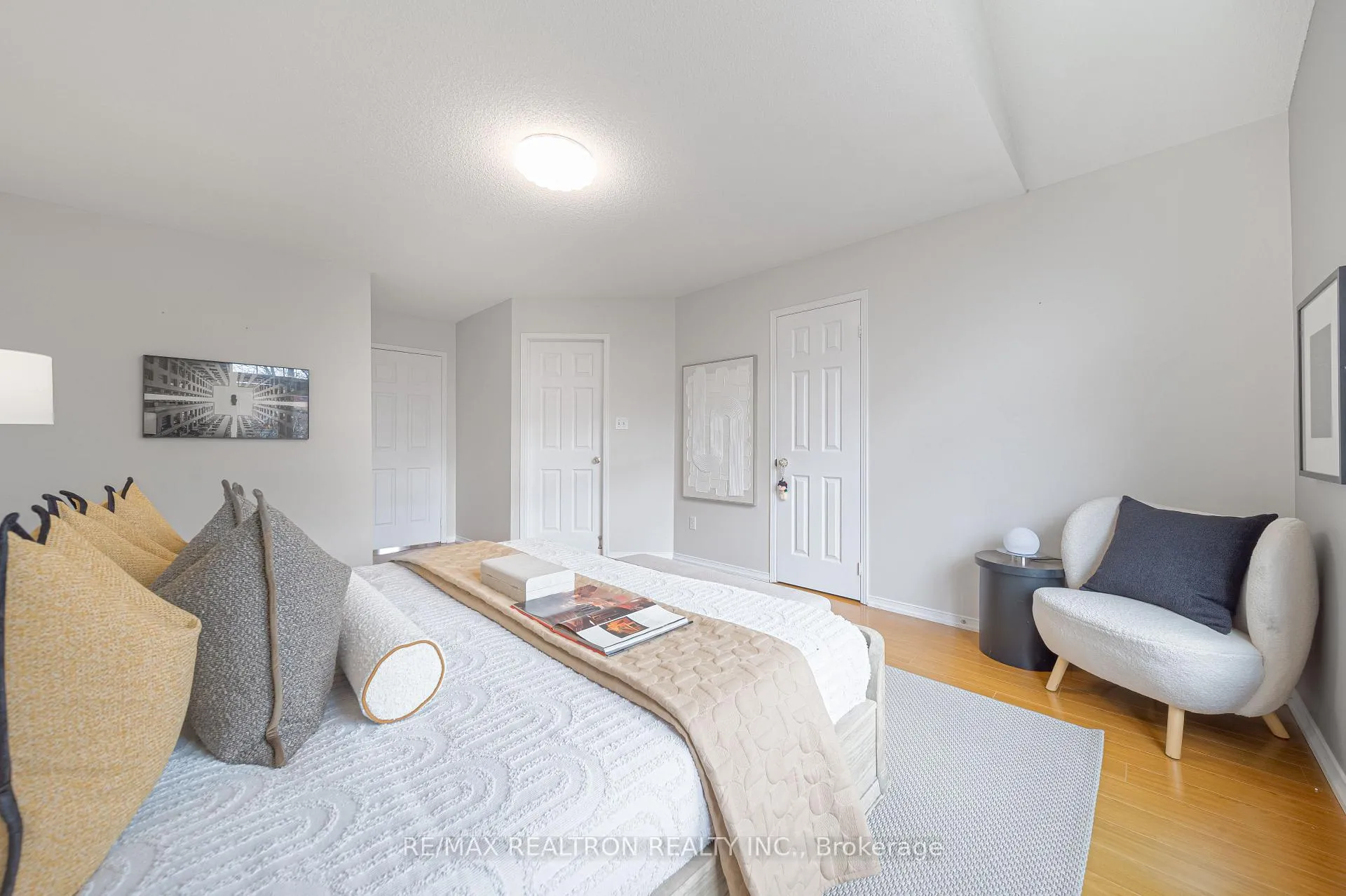 Photo 17 of 195 Equator Crescent, Vaughan, Vellore Village — HOMEH