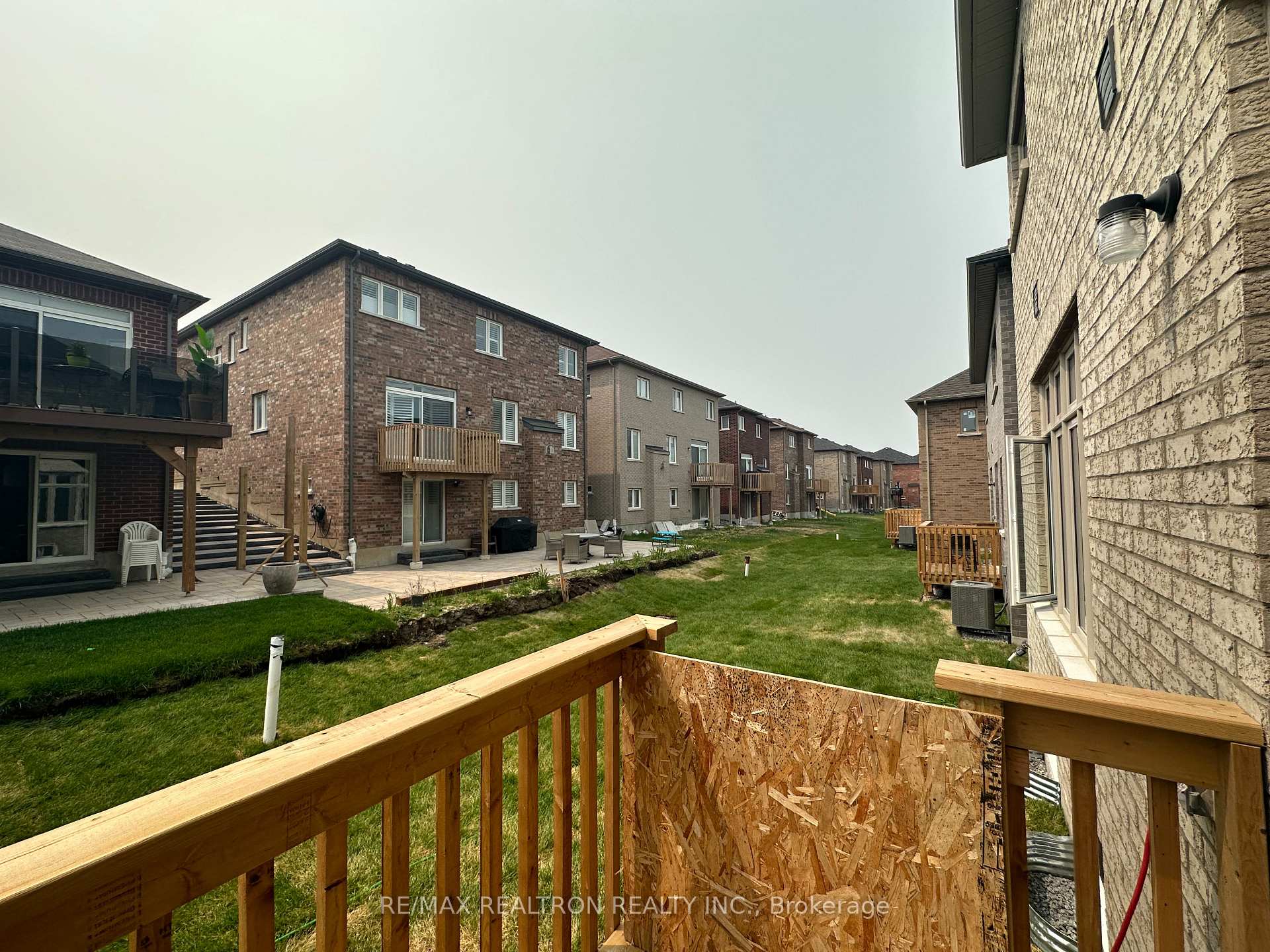 Photo 28 of 11 Bill Guy Drive, Georgina, Keswick South — HOMEH
