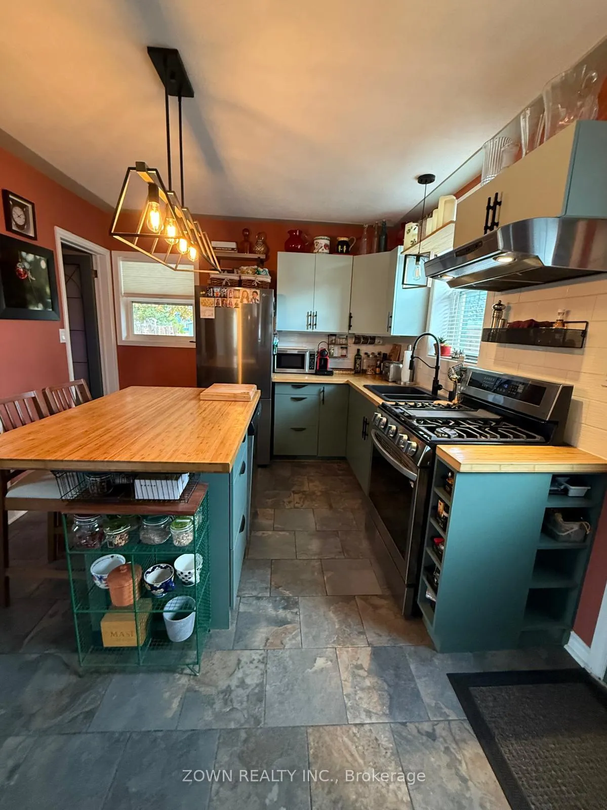 Photo 8 of 68 Victoria Street, Chatham-Kent, Thamesville — HOMEH