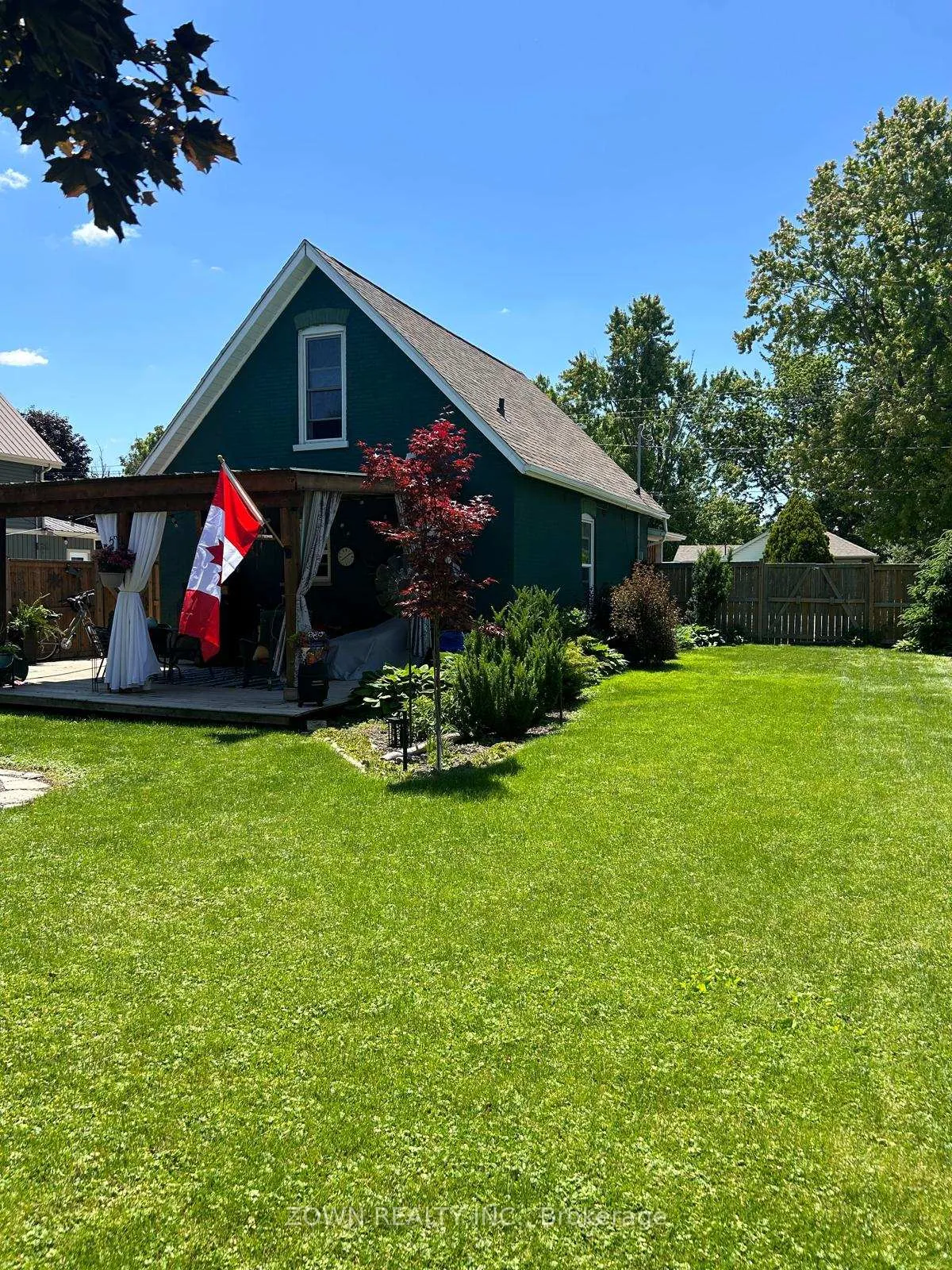 Photo 33 of 68 Victoria Street, Chatham-Kent, Thamesville — HOMEH