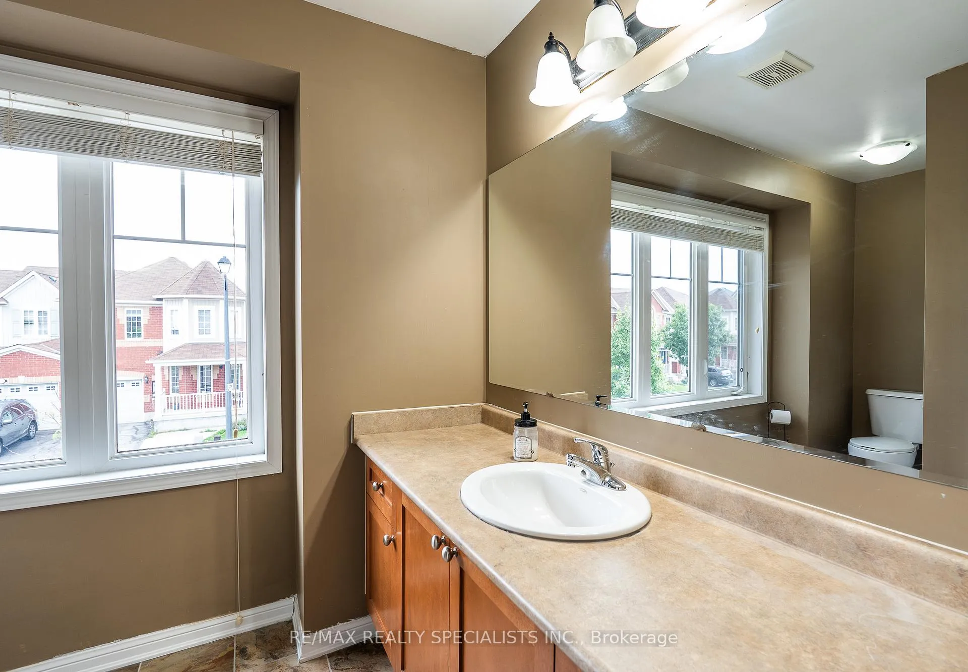 Photo 20 of 212 Prosser Circle S, Milton, Harrison — HOMEH