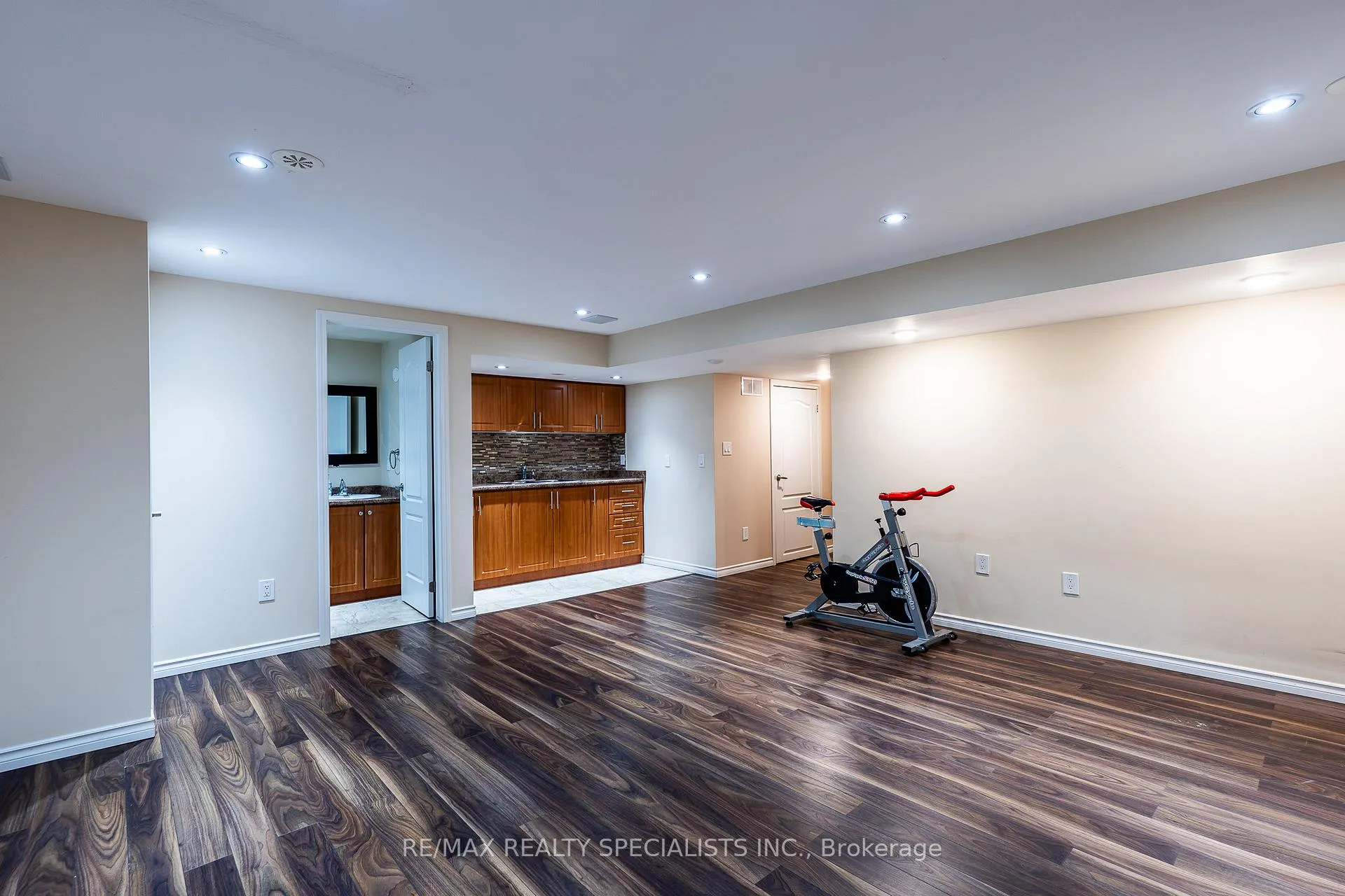 Photo 33 of 212 Prosser Circle S, Milton, Harrison — HOMEH