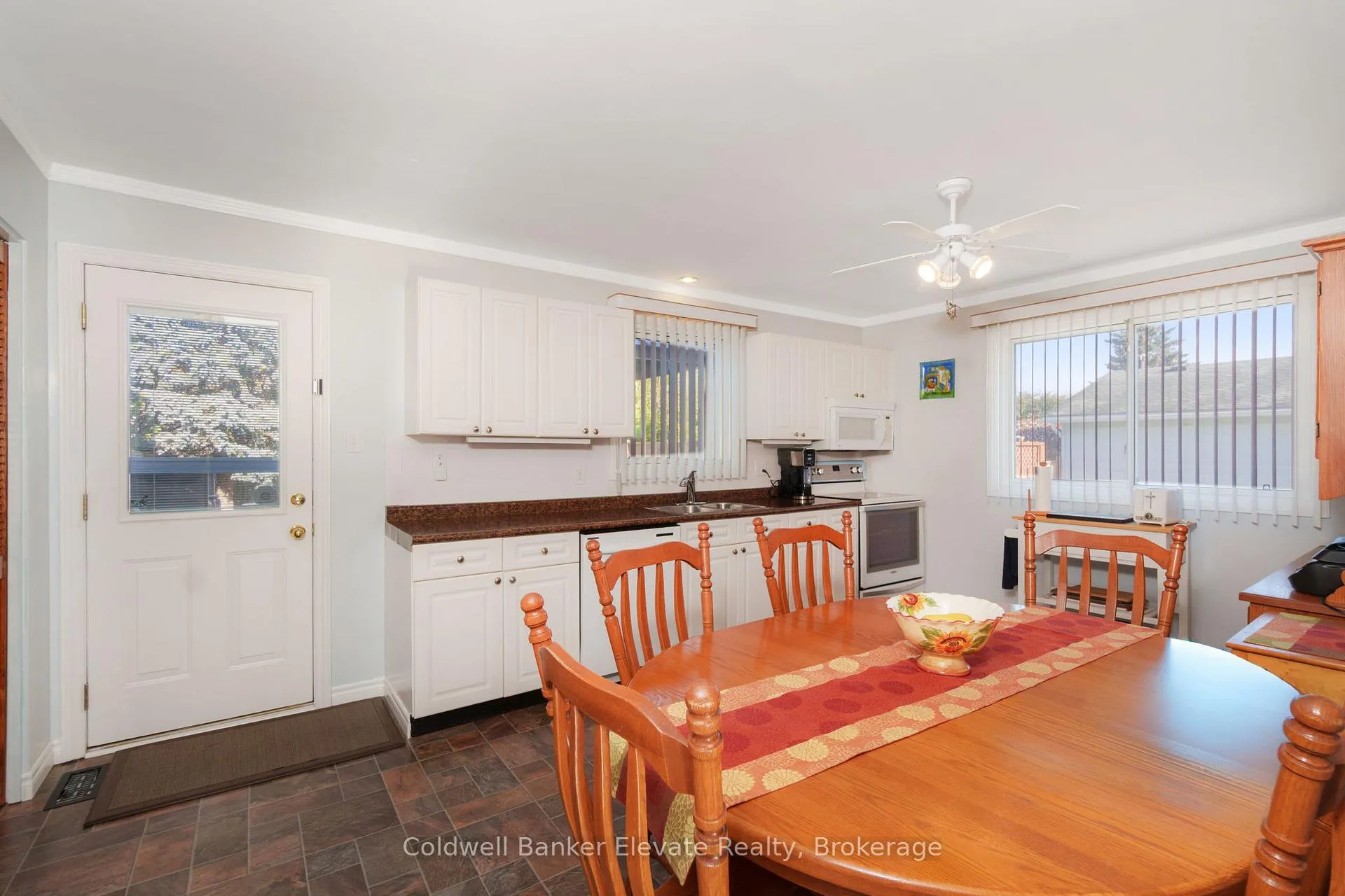 Photo 9 of 224 Traynor Avenue, Kitchener — HOMEH