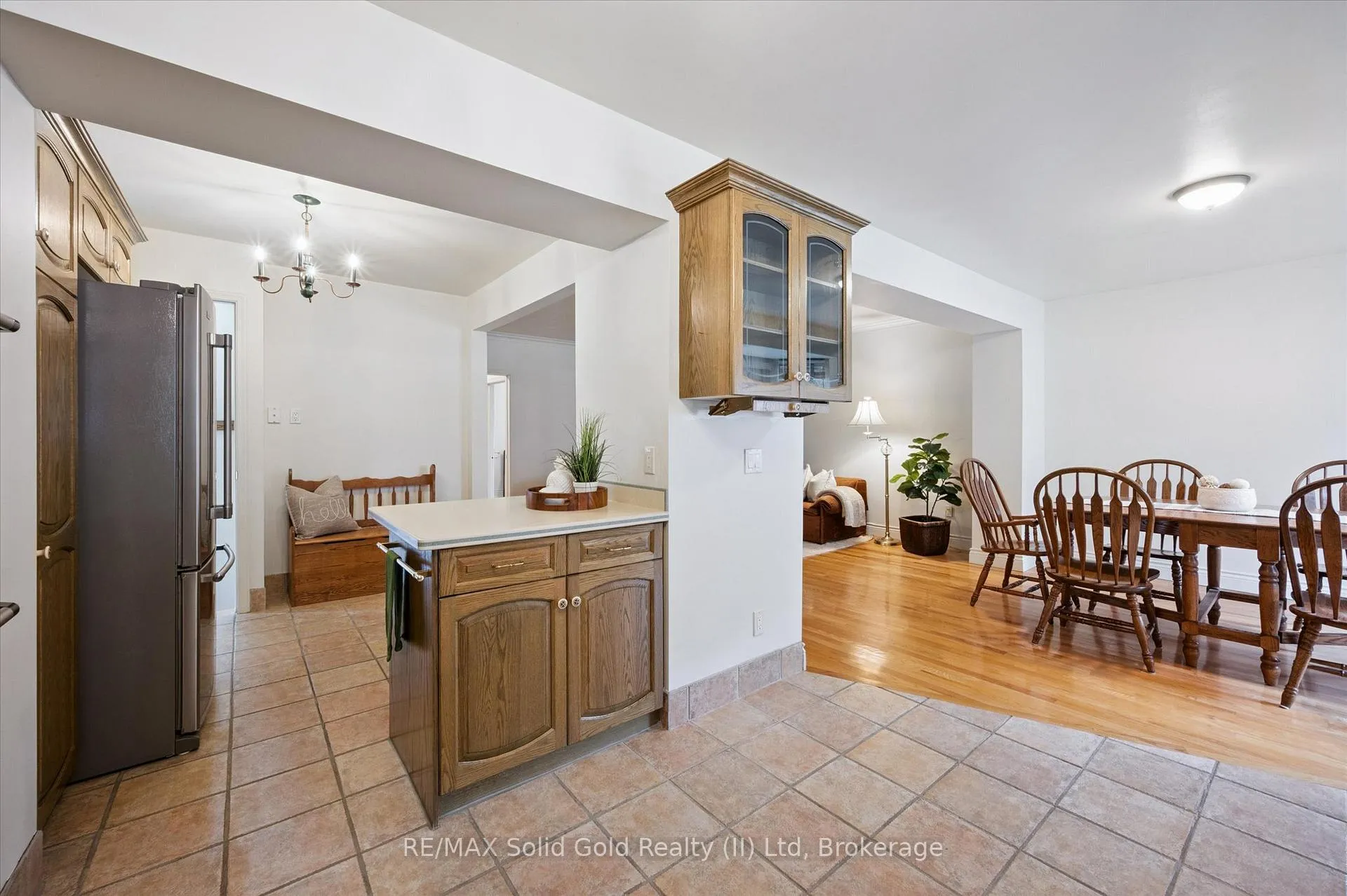 Photo 8 of 34 Belmont Avenue E, Kitchener — HOMEH