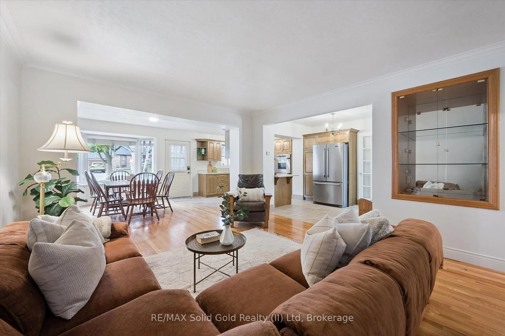 Photo 10 of 34 Belmont Avenue E, Kitchener — HOMEH