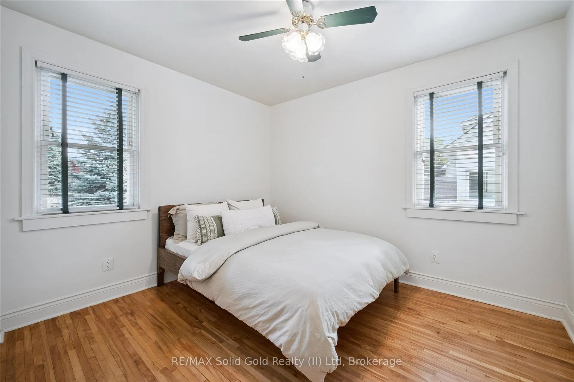 Photo 16 of 34 Belmont Avenue E, Kitchener — HOMEH