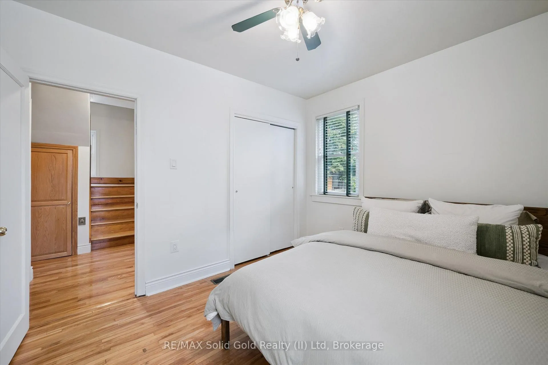 Photo 17 of 34 Belmont Avenue E, Kitchener — HOMEH