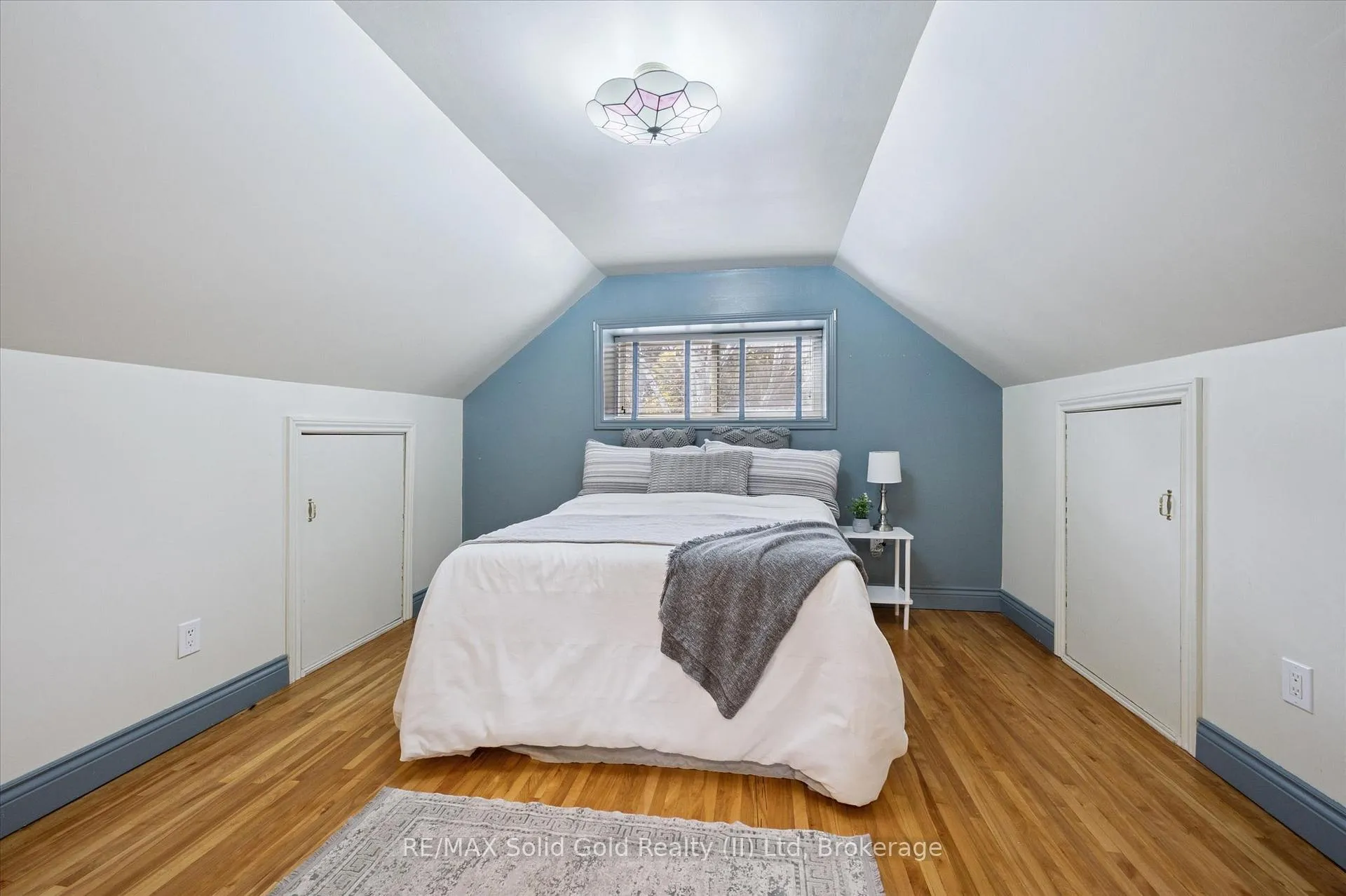 Photo 19 of 34 Belmont Avenue E, Kitchener — HOMEH