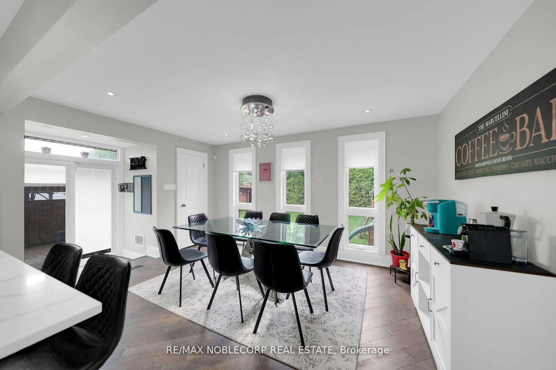 Photo 21 of 255 Bell Air Drive, Caledon, Bolton East — HOMEH