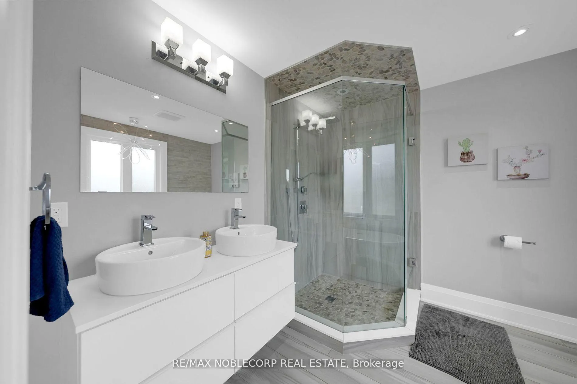 Photo 30 of 255 Bell Air Drive, Caledon, Bolton East — HOMEH