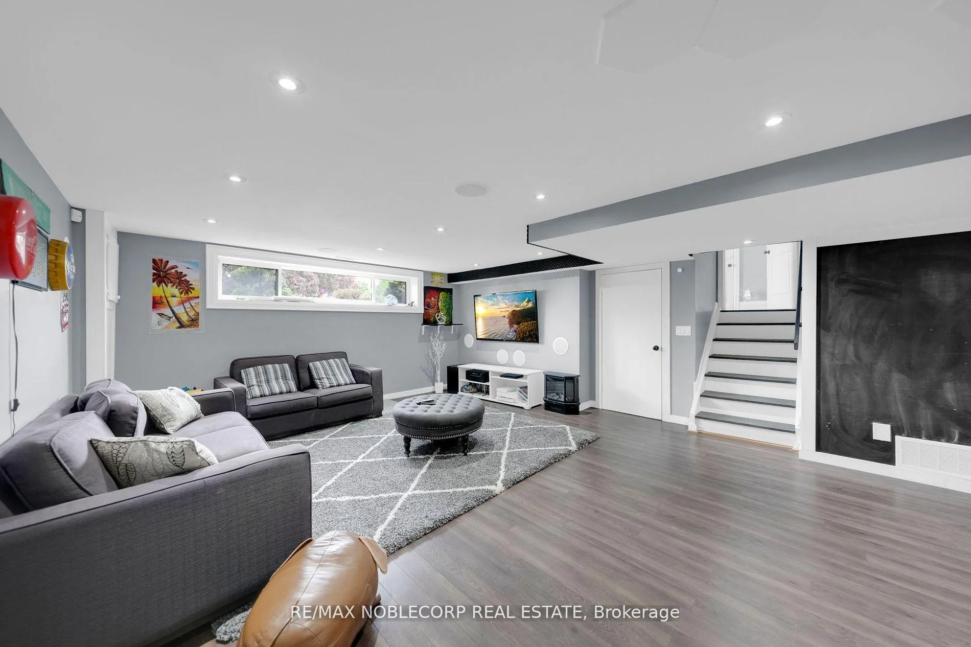 Photo 40 of 255 Bell Air Drive, Caledon, Bolton East — HOMEH