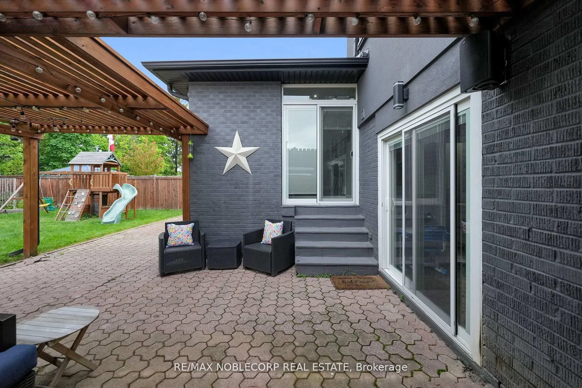 Photo 45 of 255 Bell Air Drive, Caledon, Bolton East — HOMEH