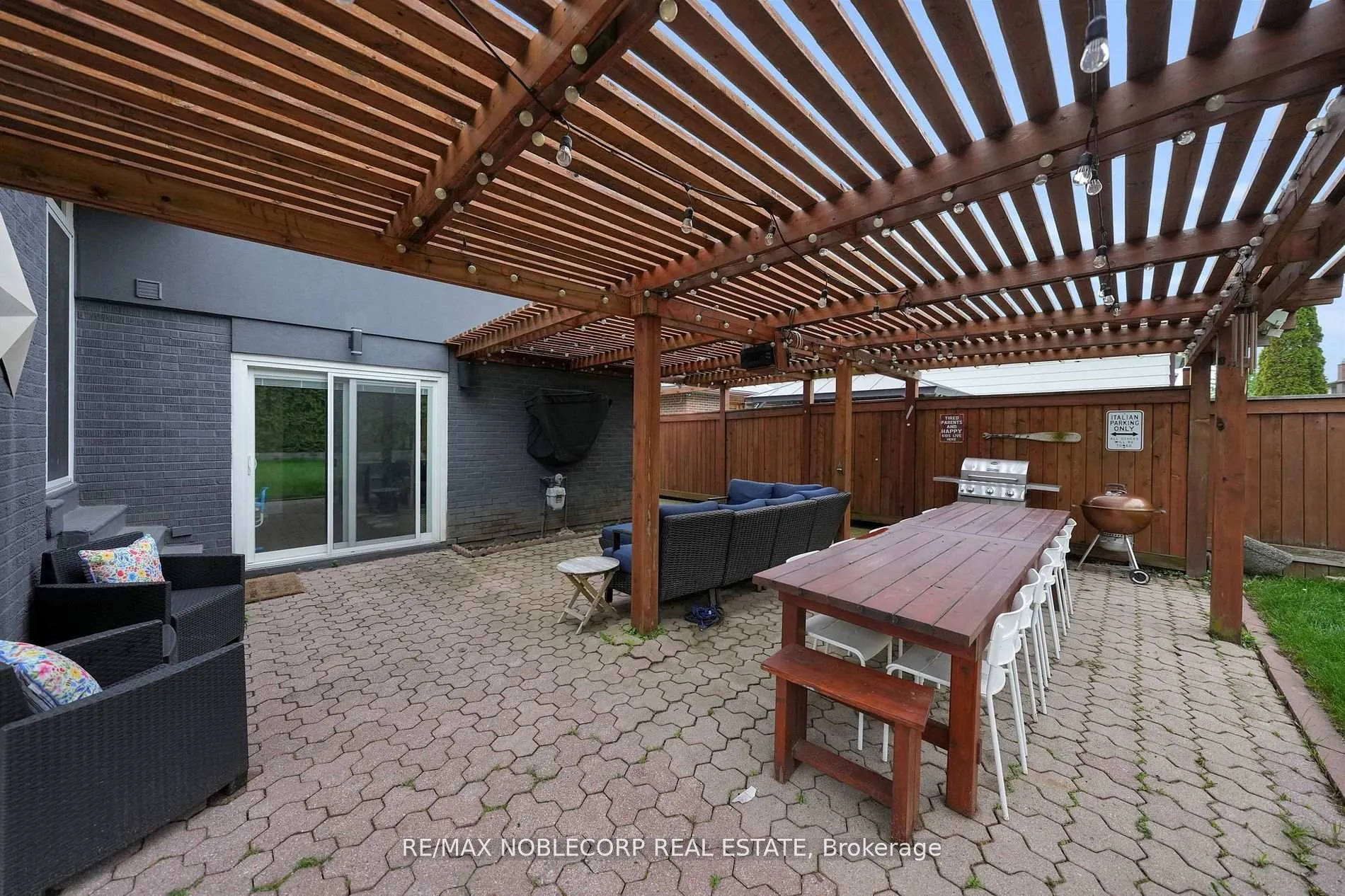 Photo 46 of 255 Bell Air Drive, Caledon, Bolton East — HOMEH