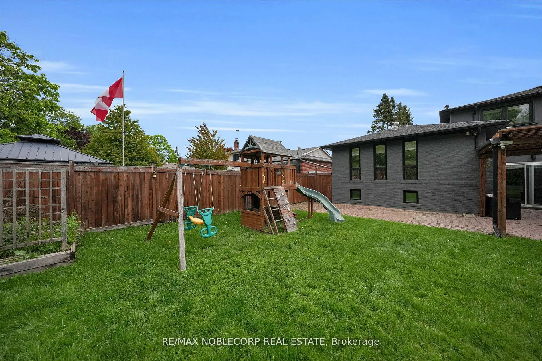 Photo 50 of 255 Bell Air Drive, Caledon, Bolton East — HOMEH