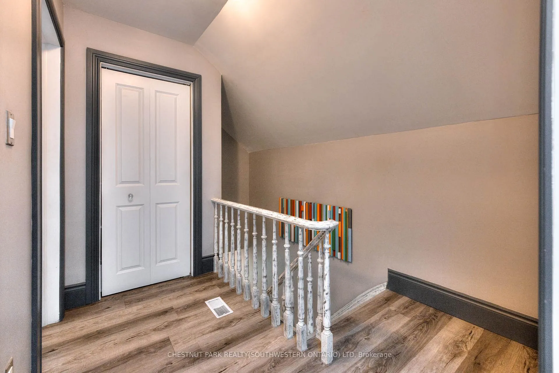 Photo 22 of 31 Andrew Street, Kitchener — HOMEH
