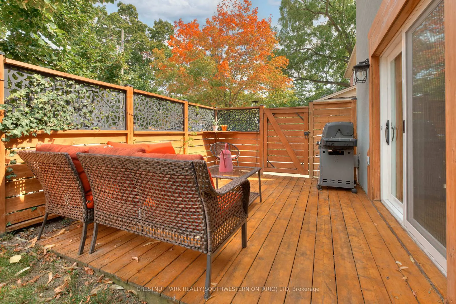 Photo 29 of 31 Andrew Street, Kitchener — HOMEH