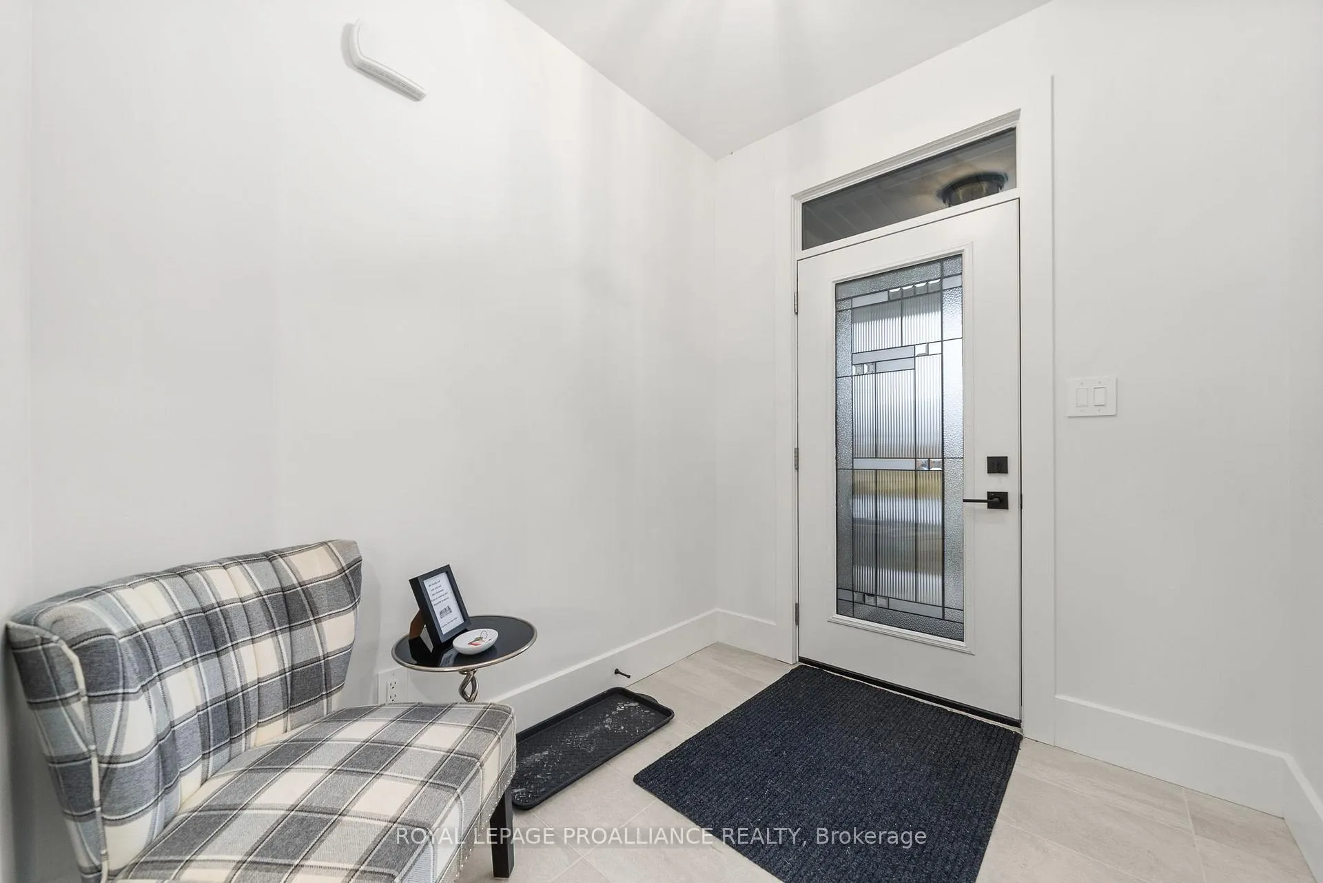 Photo 5 of 34 Meagan Lane, Quinte West, Frankford Ward — HOMEH