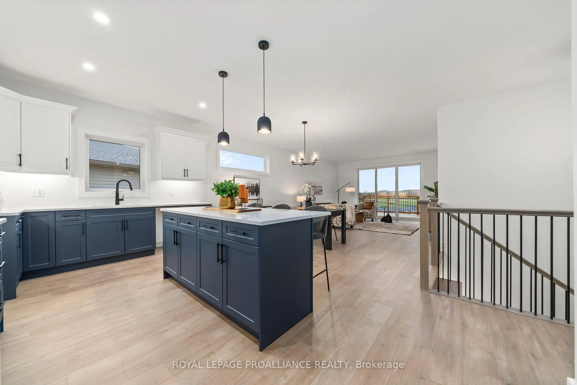Photo 8 of 34 Meagan Lane, Quinte West, Frankford Ward — HOMEH