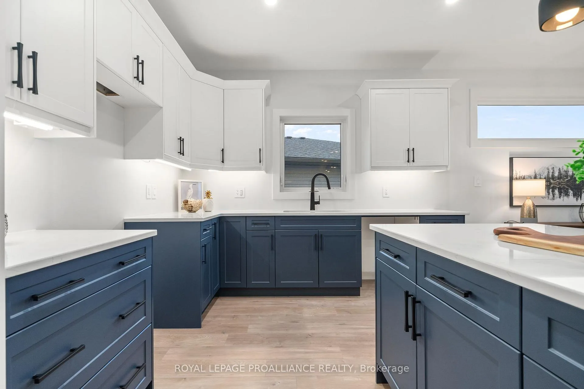 Photo 10 of 34 Meagan Lane, Quinte West, Frankford Ward — HOMEH