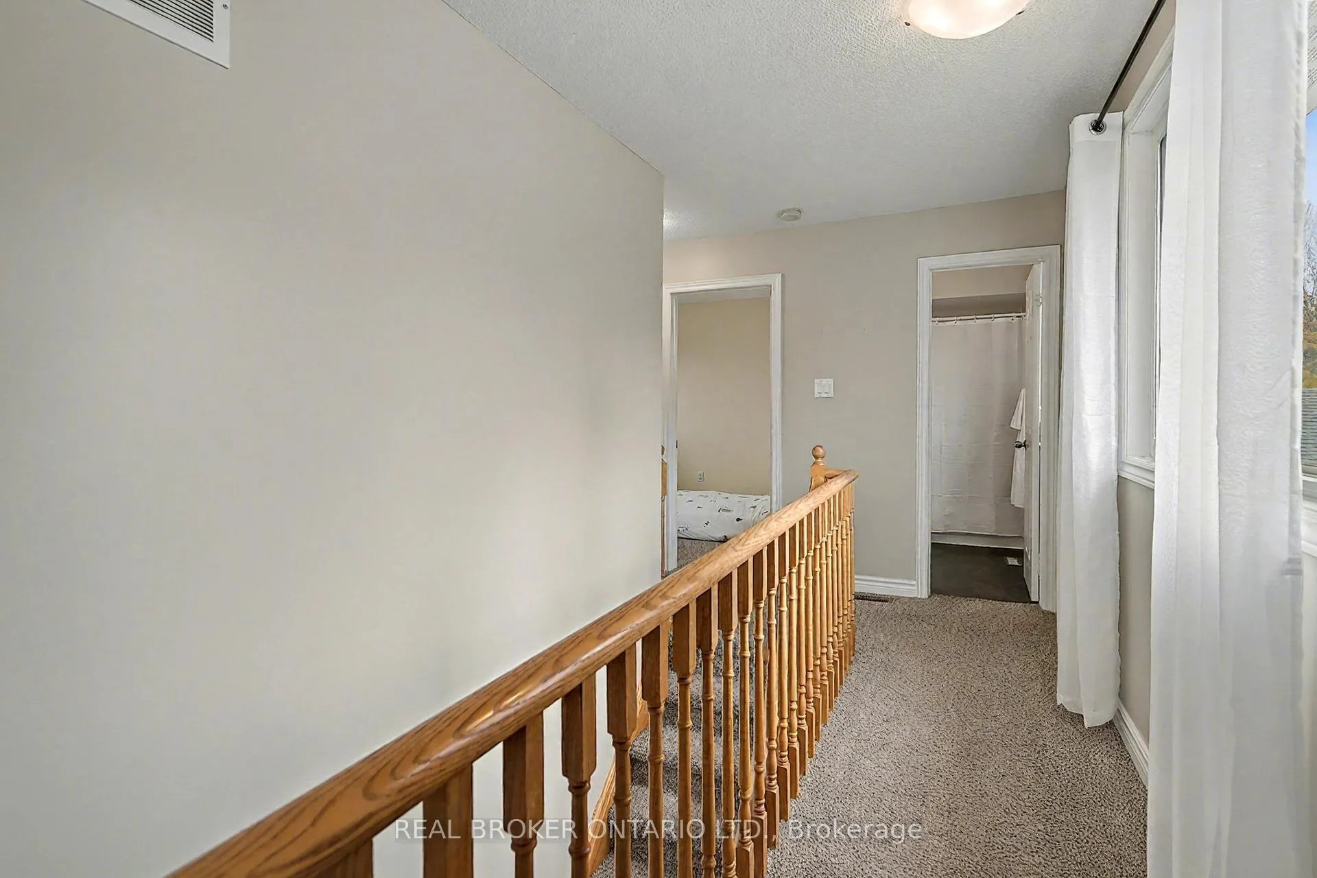 Photo 22 of 147 General Drive, Kitchener — HOMEH
