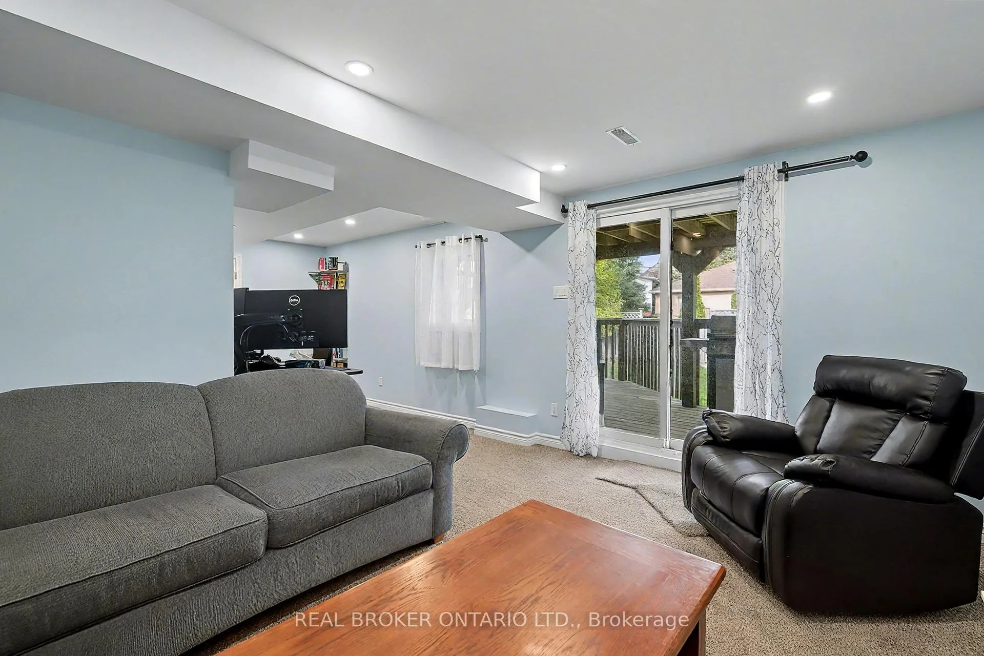 Photo 28 of 147 General Drive, Kitchener — HOMEH