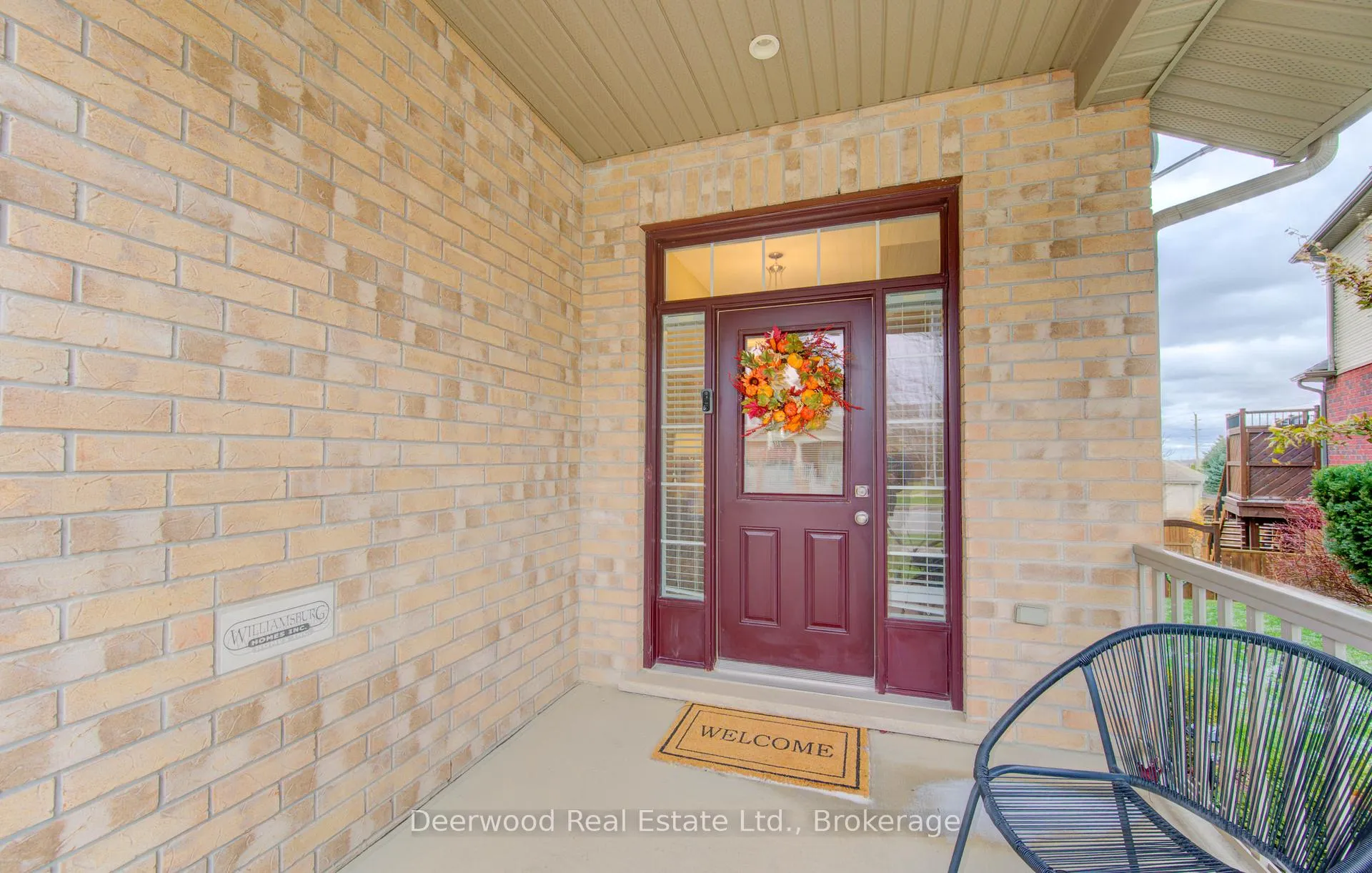 Photo 3 of 601 Isaiah Crescent, Kitchener — HOMEH