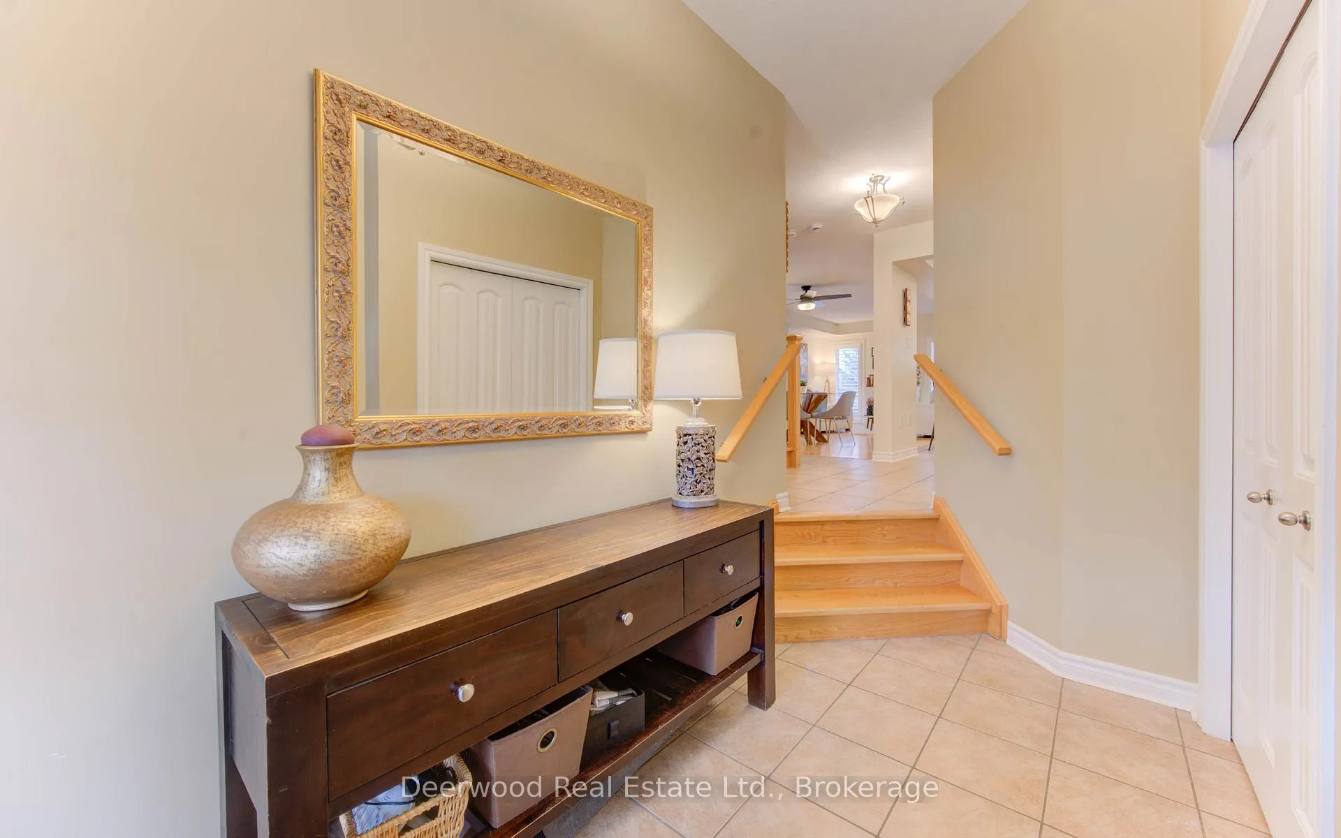 Photo 8 of 601 Isaiah Crescent, Kitchener — HOMEH