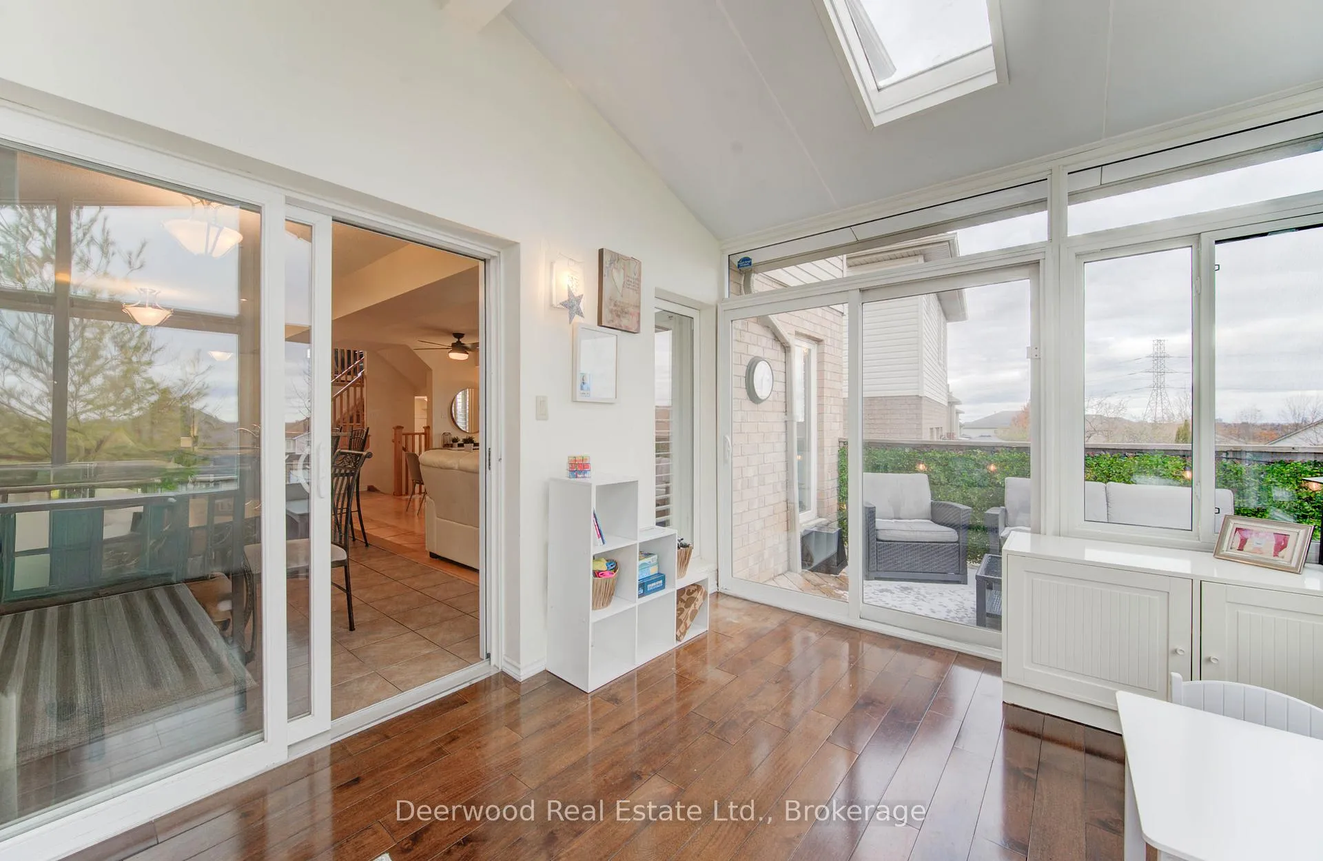 Photo 22 of 601 Isaiah Crescent, Kitchener — HOMEH