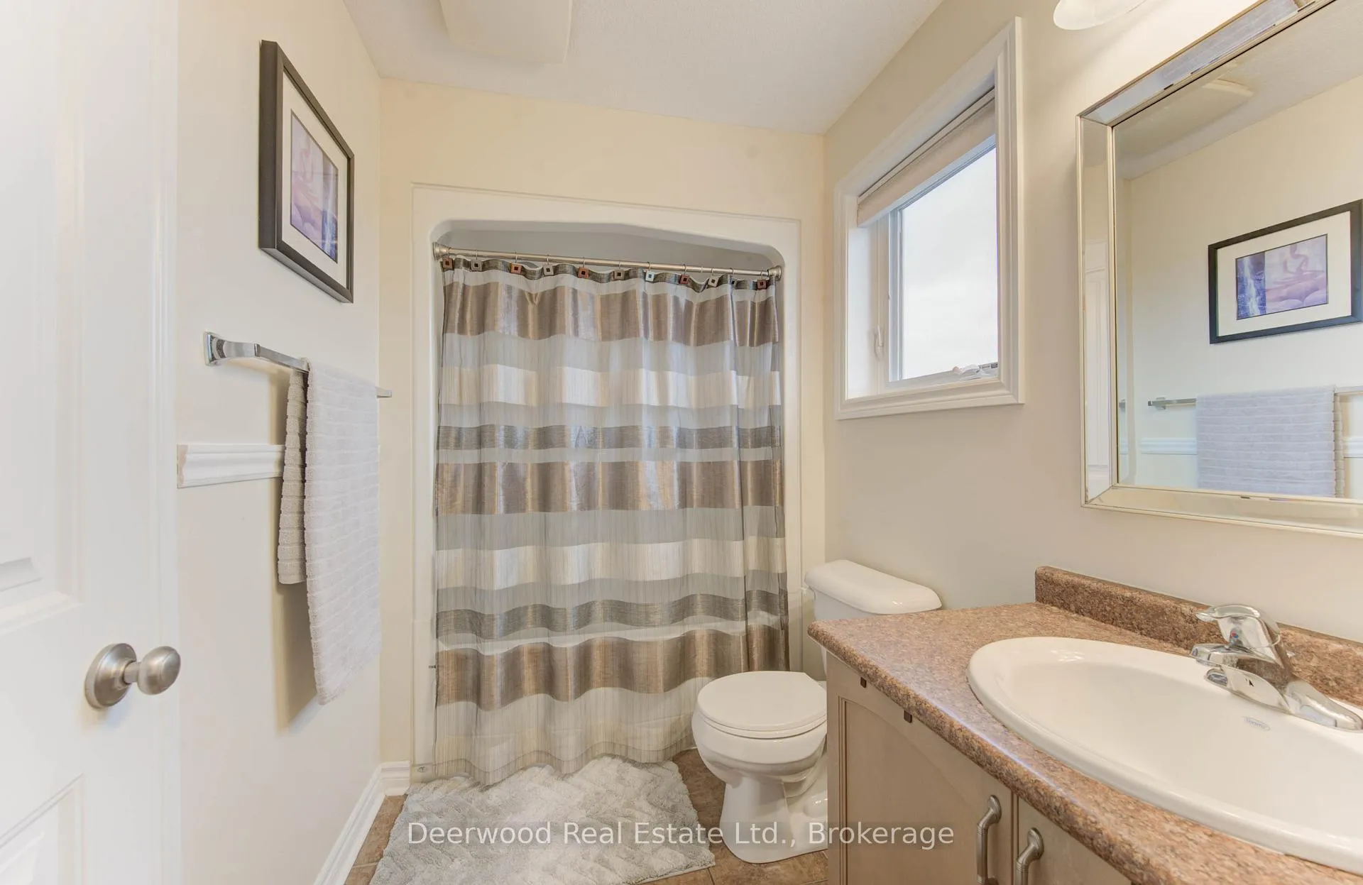 Photo 31 of 601 Isaiah Crescent, Kitchener — HOMEH