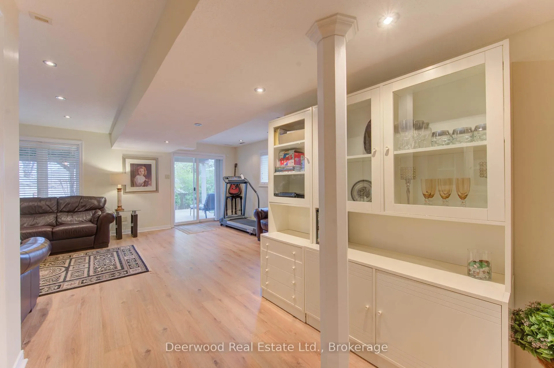Photo 35 of 601 Isaiah Crescent, Kitchener — HOMEH