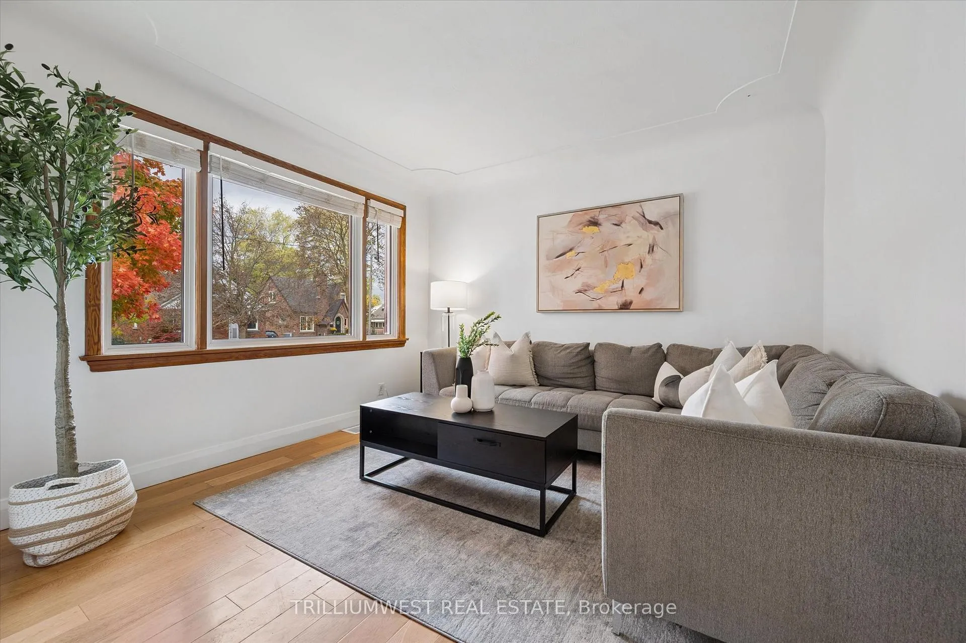 Photo 7 of 131 Roger Street, Waterloo — HOMEH