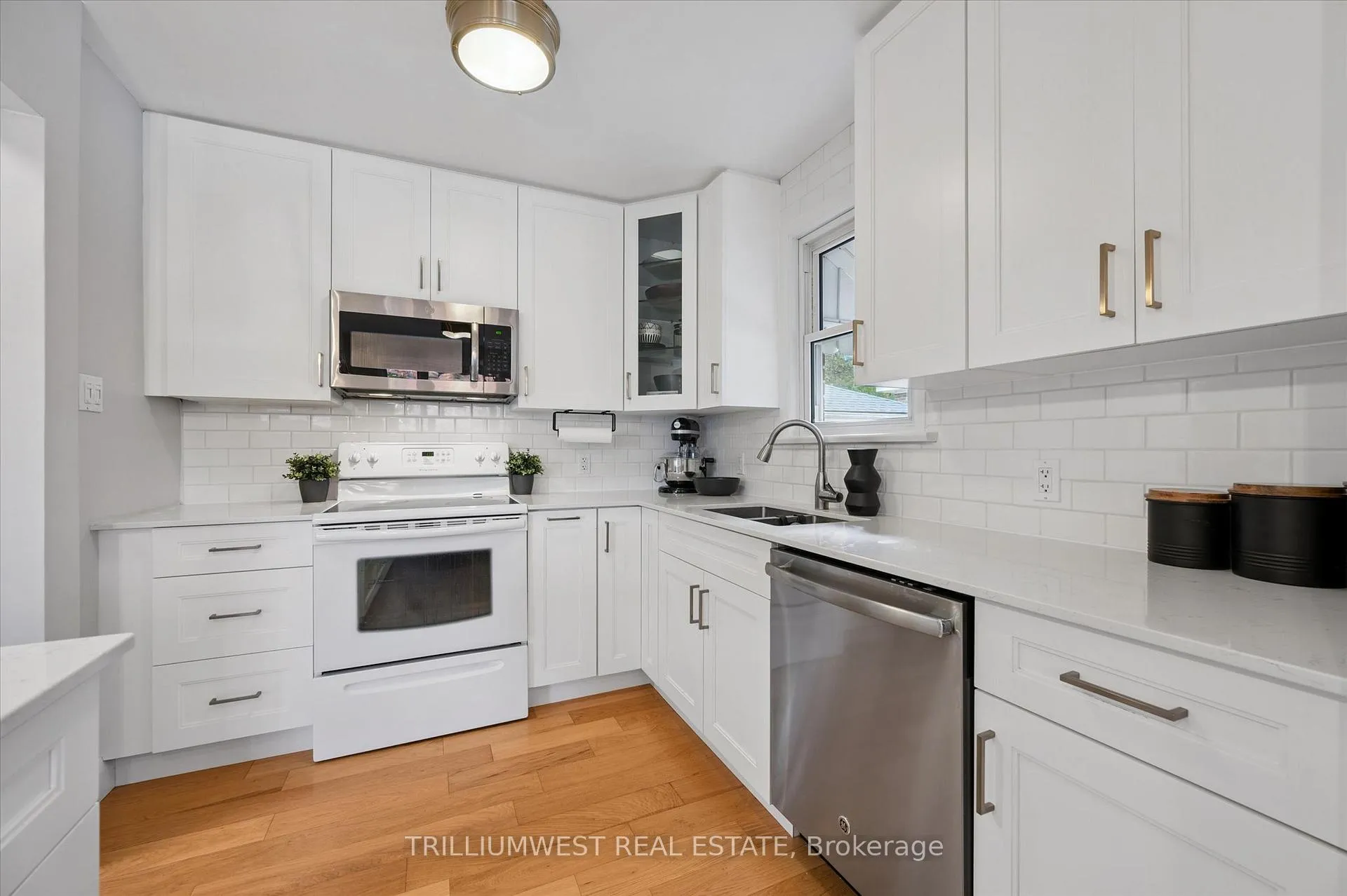 Photo 13 of 131 Roger Street, Waterloo — HOMEH