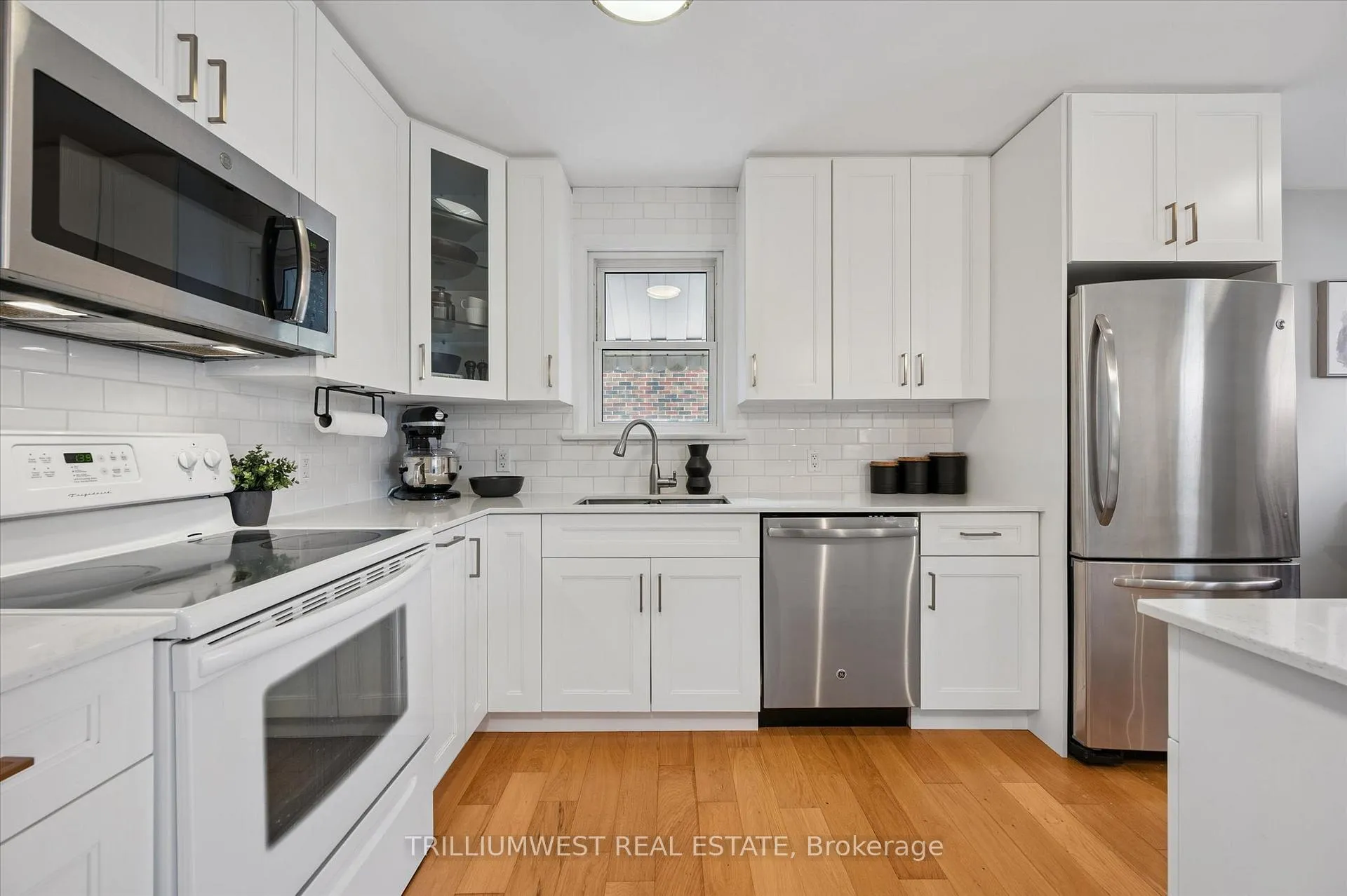 Photo 14 of 131 Roger Street, Waterloo — HOMEH