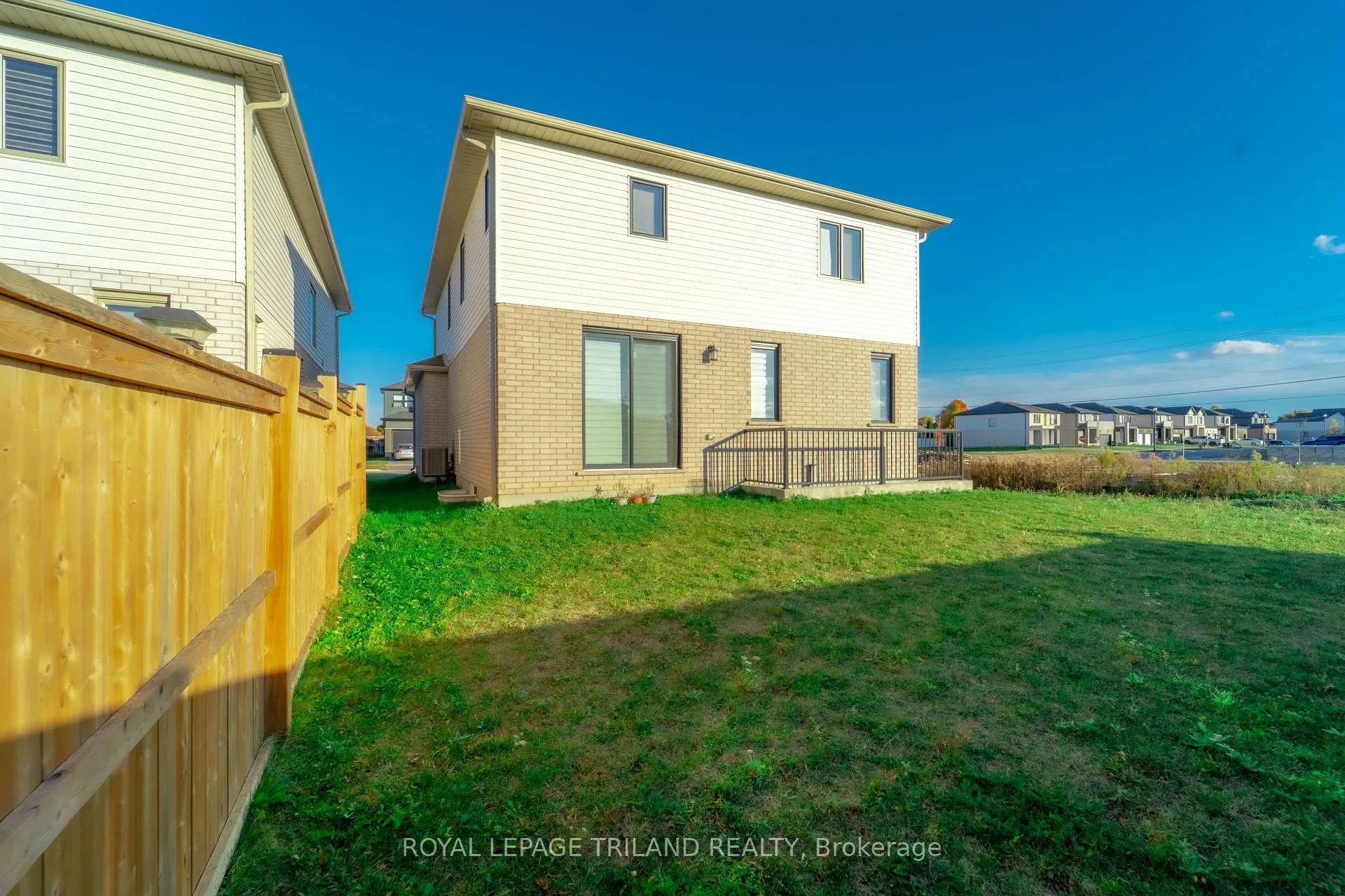 Photo 5 of 7 Welch Court, St. Thomas — HOMEH
