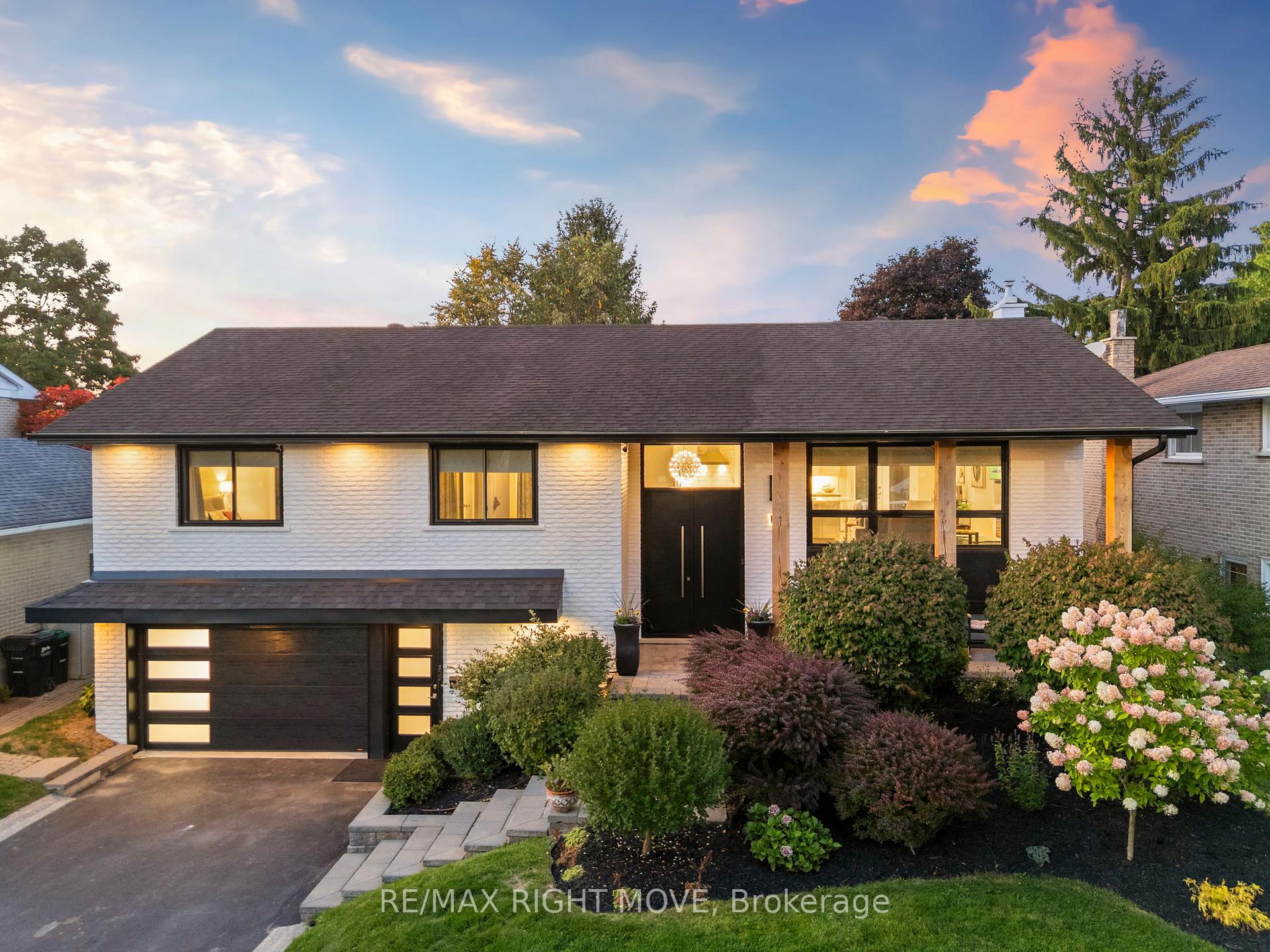 Photo 1 of 16 Greenfield Avenue, Barrie, Allandale Heights — HOMEH
