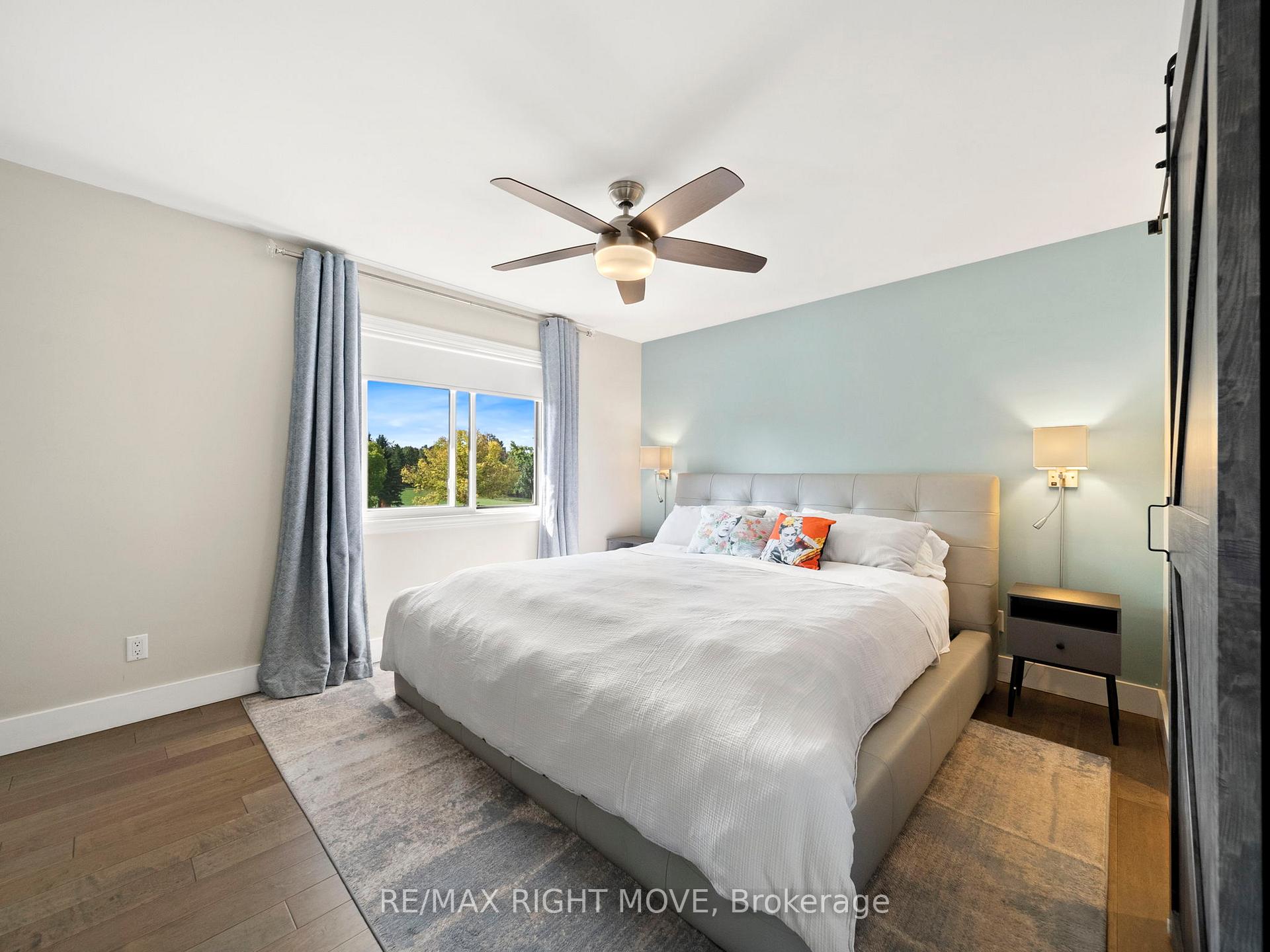 Photo 17 of 16 Greenfield Avenue, Barrie, Allandale Heights — HOMEH