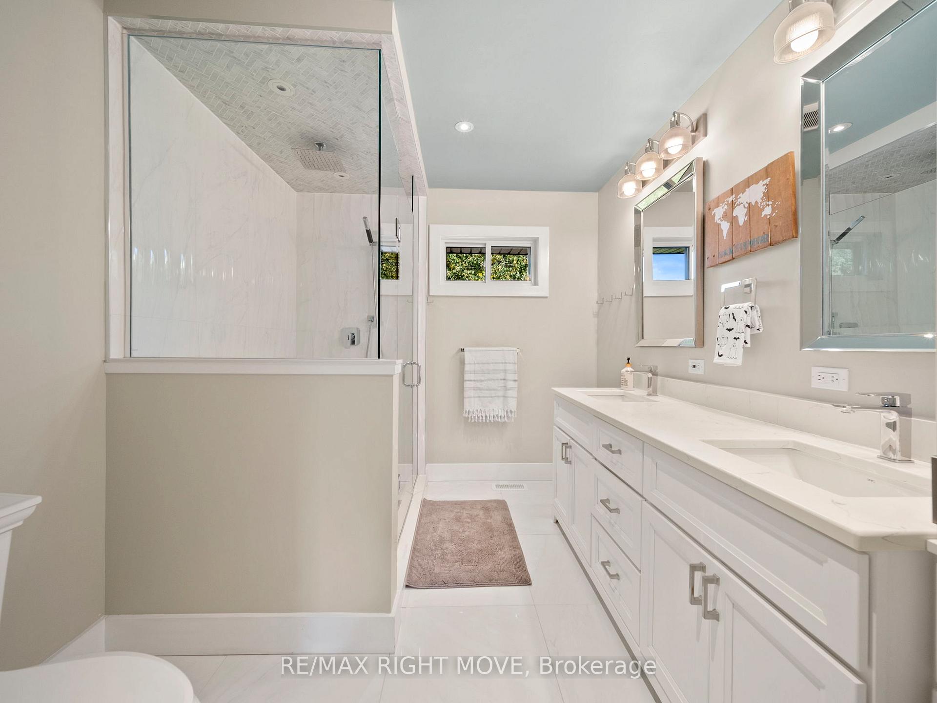 Photo 21 of 16 Greenfield Avenue, Barrie, Allandale Heights — HOMEH
