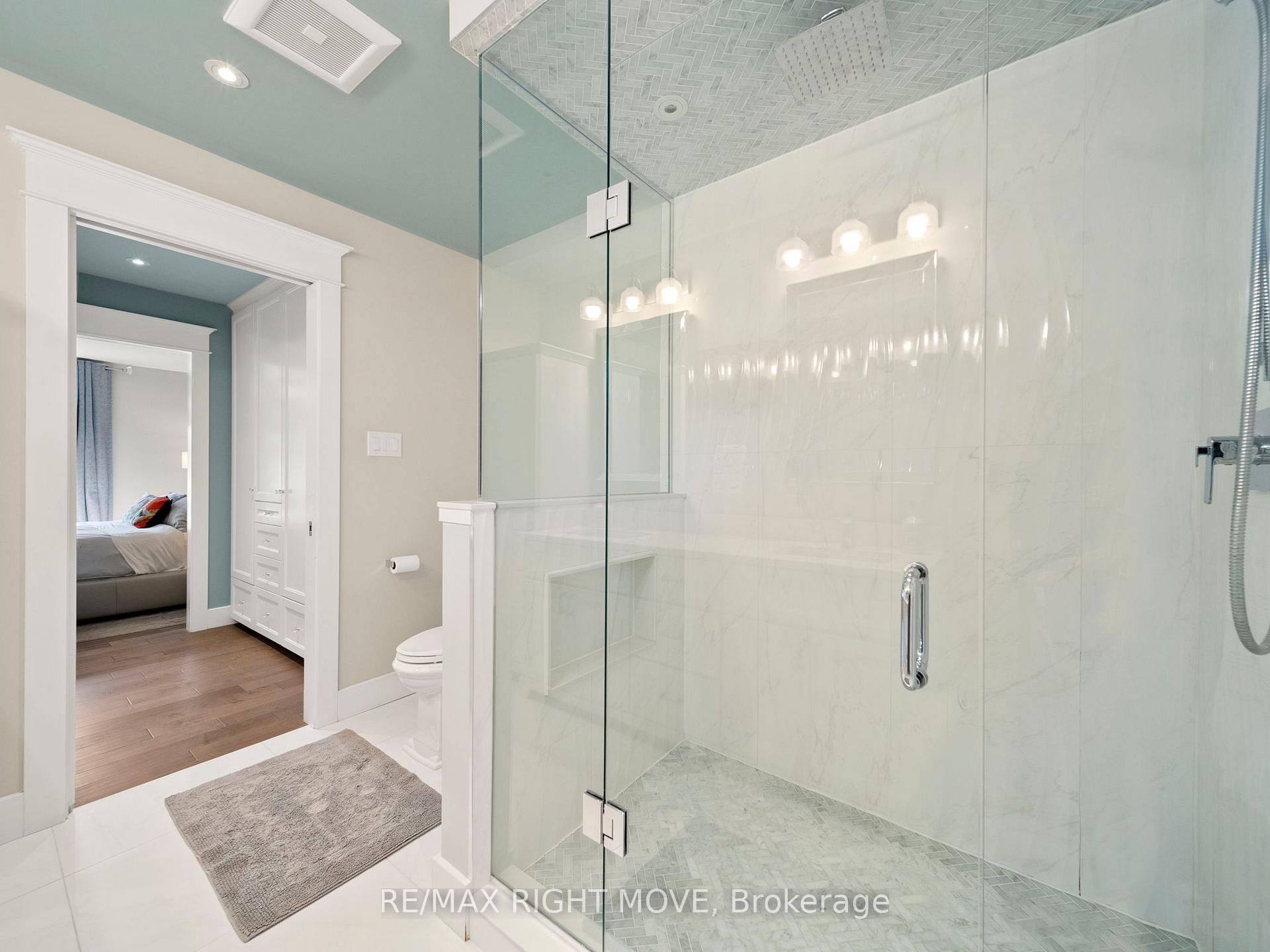 Photo 22 of 16 Greenfield Avenue, Barrie, Allandale Heights — HOMEH