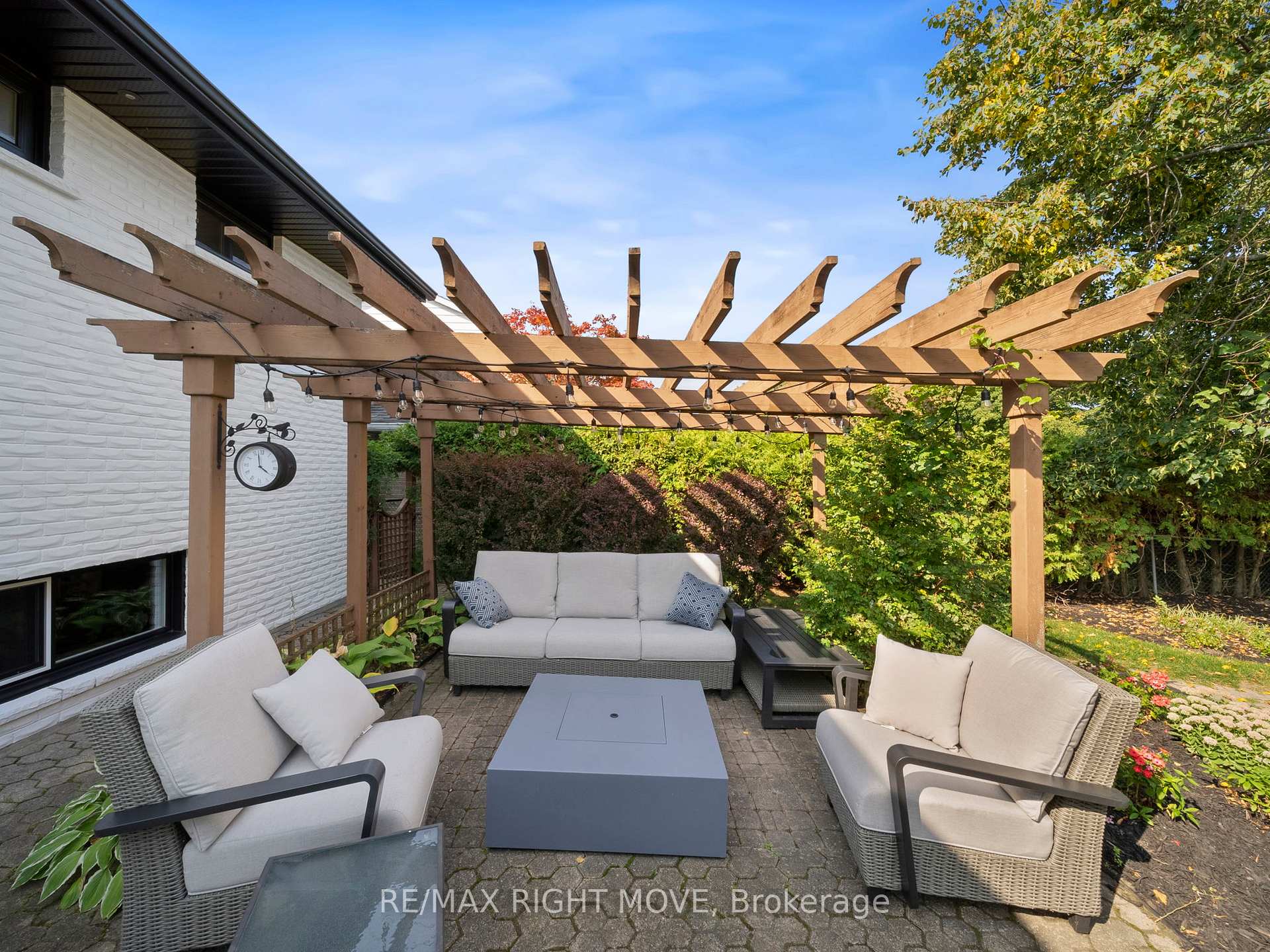 Photo 37 of 16 Greenfield Avenue, Barrie, Allandale Heights — HOMEH